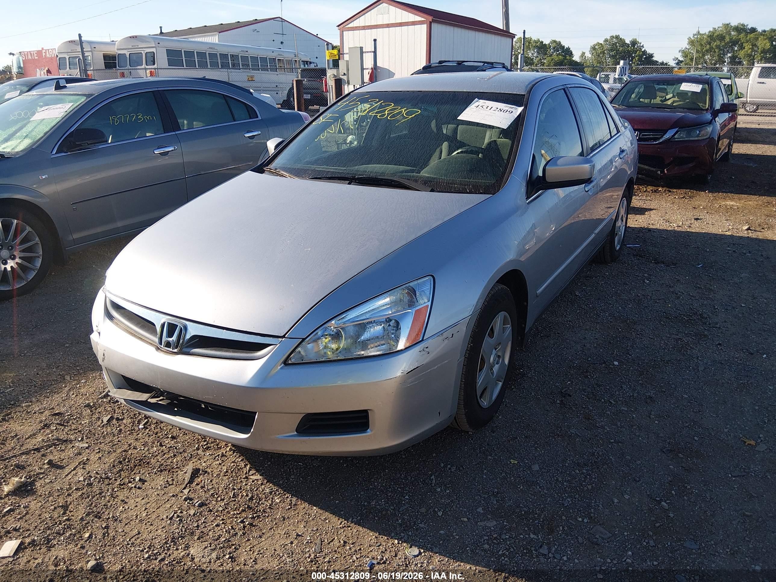 2007 Honda Accord 2.4 Lx Silver vin: 1HGCM564X7A002773