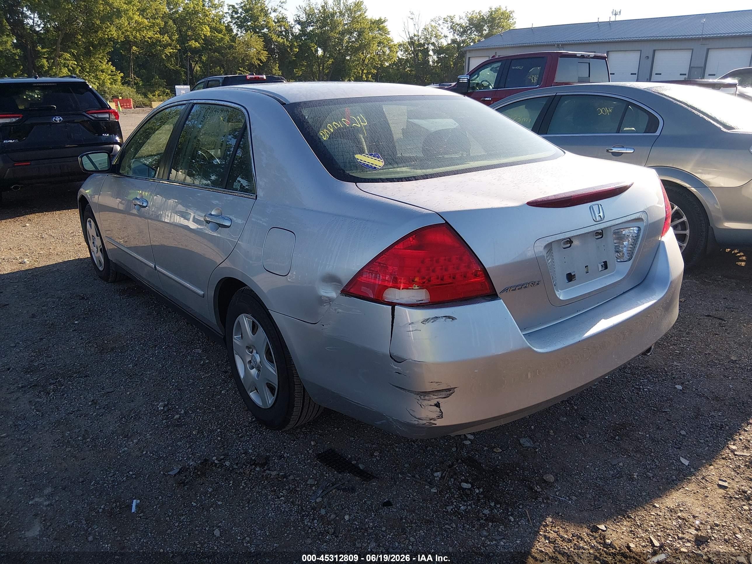 2007 Honda Accord 2.4 Lx Silver vin: 1HGCM564X7A002773