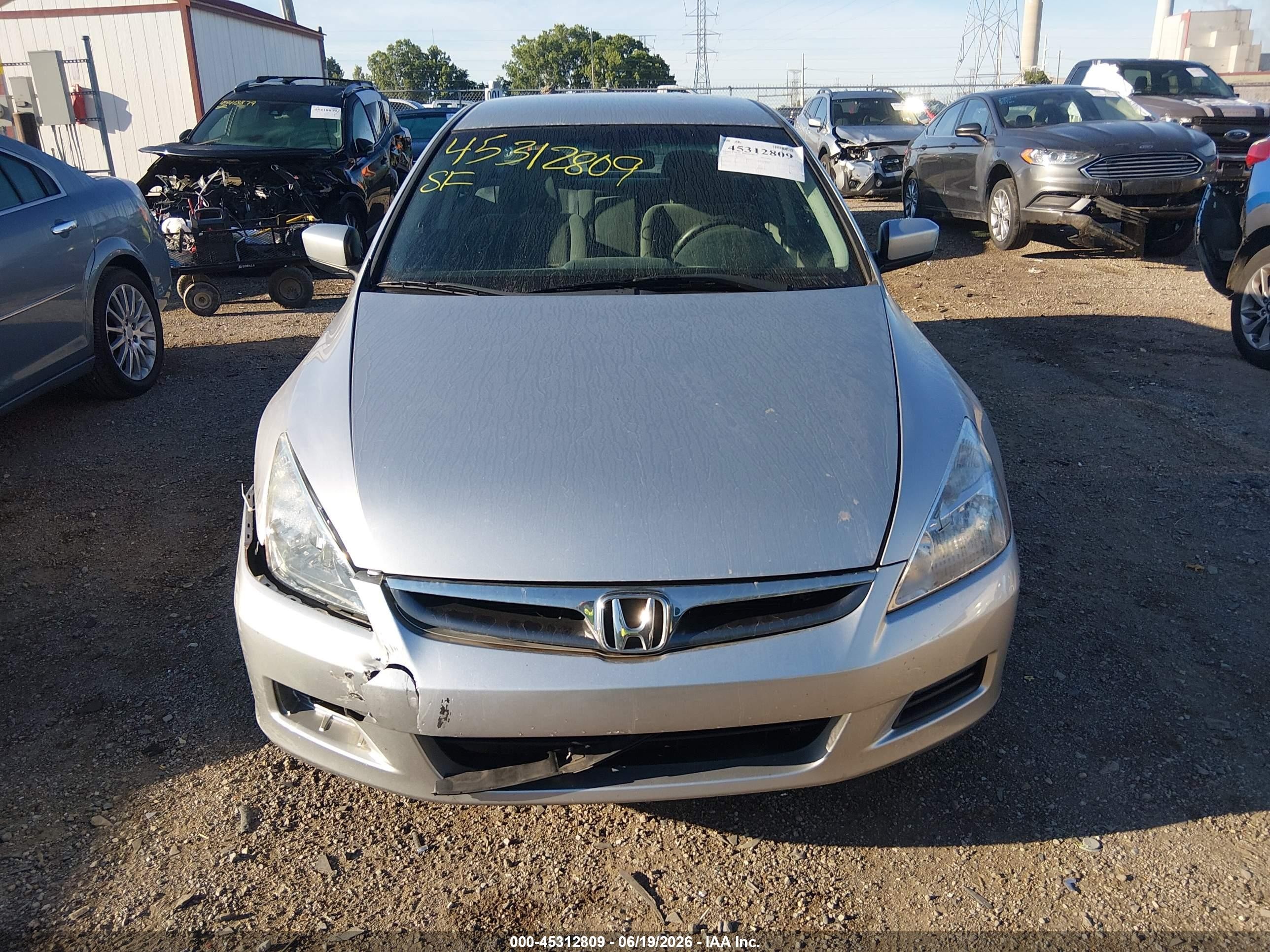 2007 Honda Accord 2.4 Lx Silver vin: 1HGCM564X7A002773