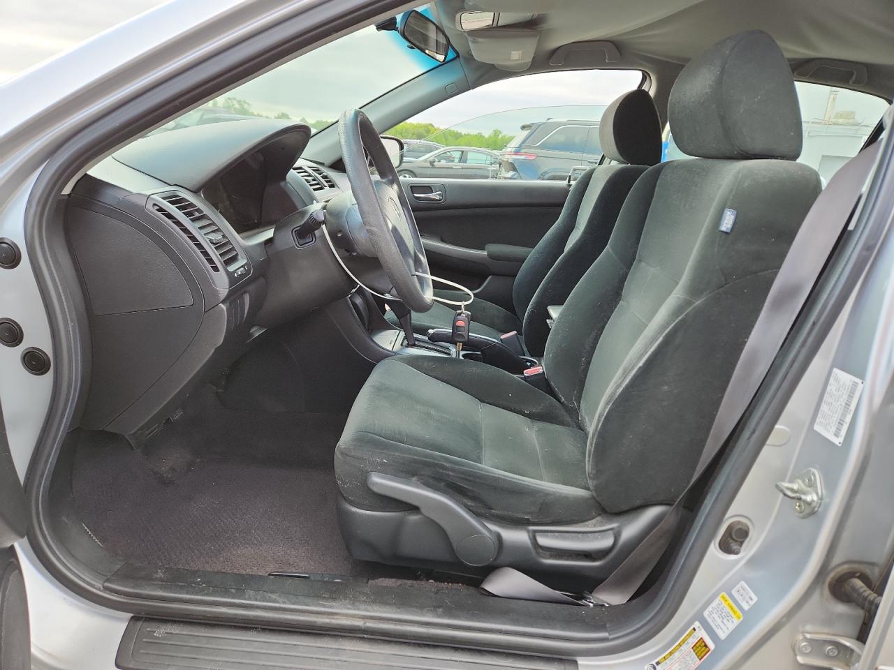 2007 Honda Accord Lx Silver vin: 1HGCM564X7A101660 Damage: Headlining, Loose, Repair Required