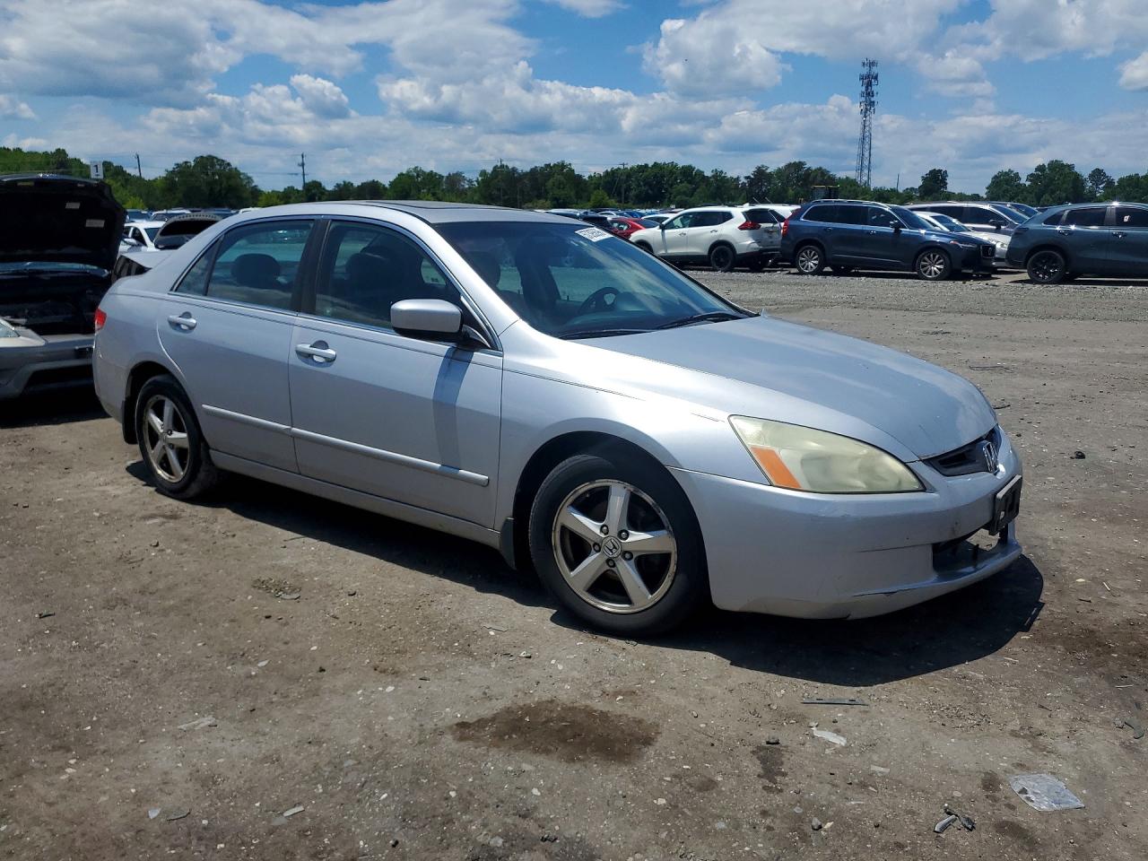 2003 Honda Accord Ex Silver vin: 1HGCM56613A022020