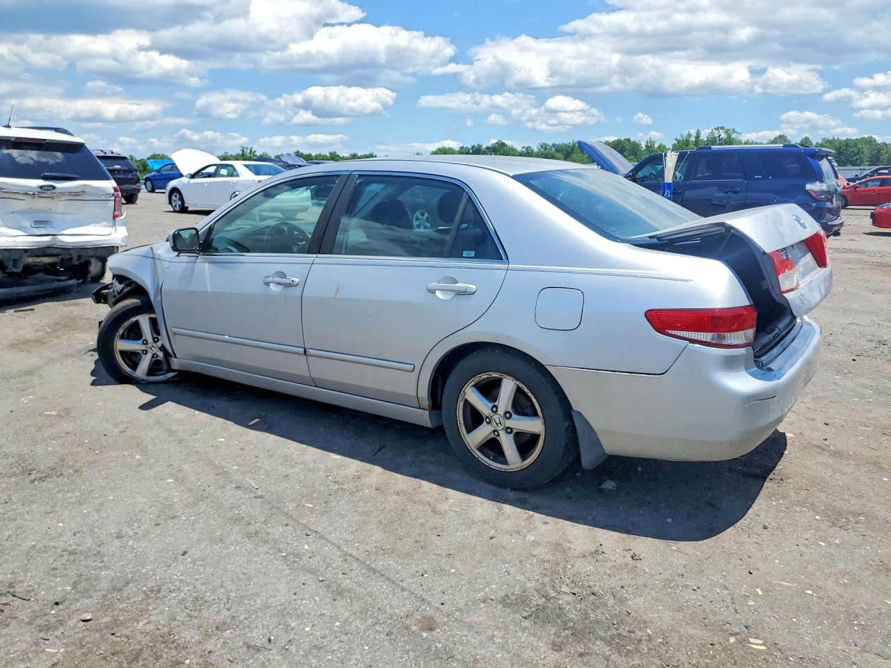 2003 Honda Accord Ex Silver vin: 1HGCM56613A022020