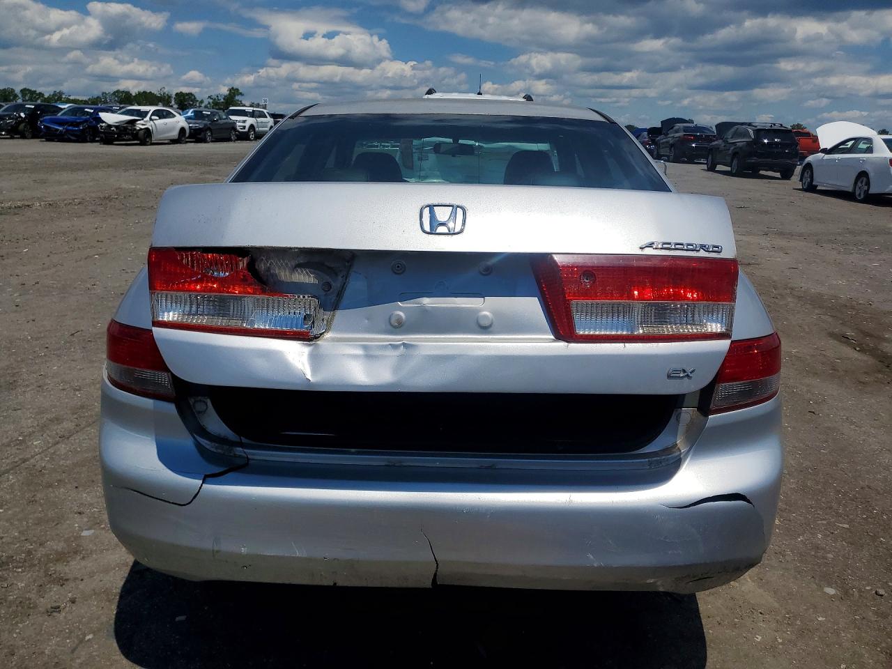 2003 Honda Accord Ex Silver vin: 1HGCM56613A022020