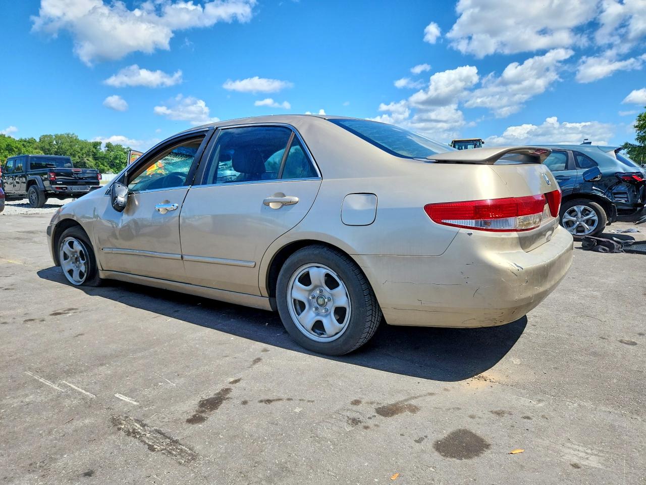 2003 Honda Accord Ex Gold vin: 1HGCM56613A088552