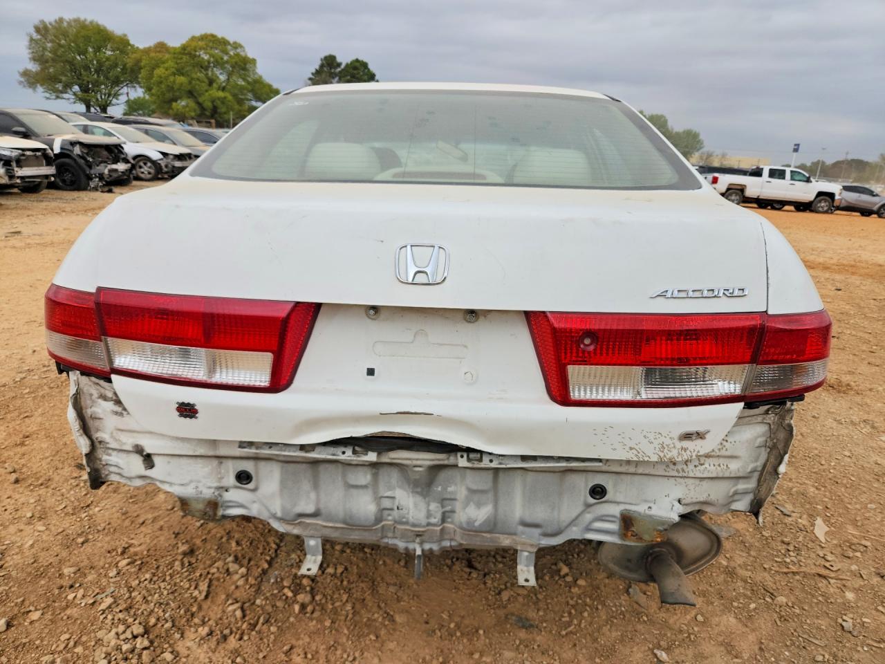 2004 Honda Accord Ex White vin: 1HGCM56614A007034