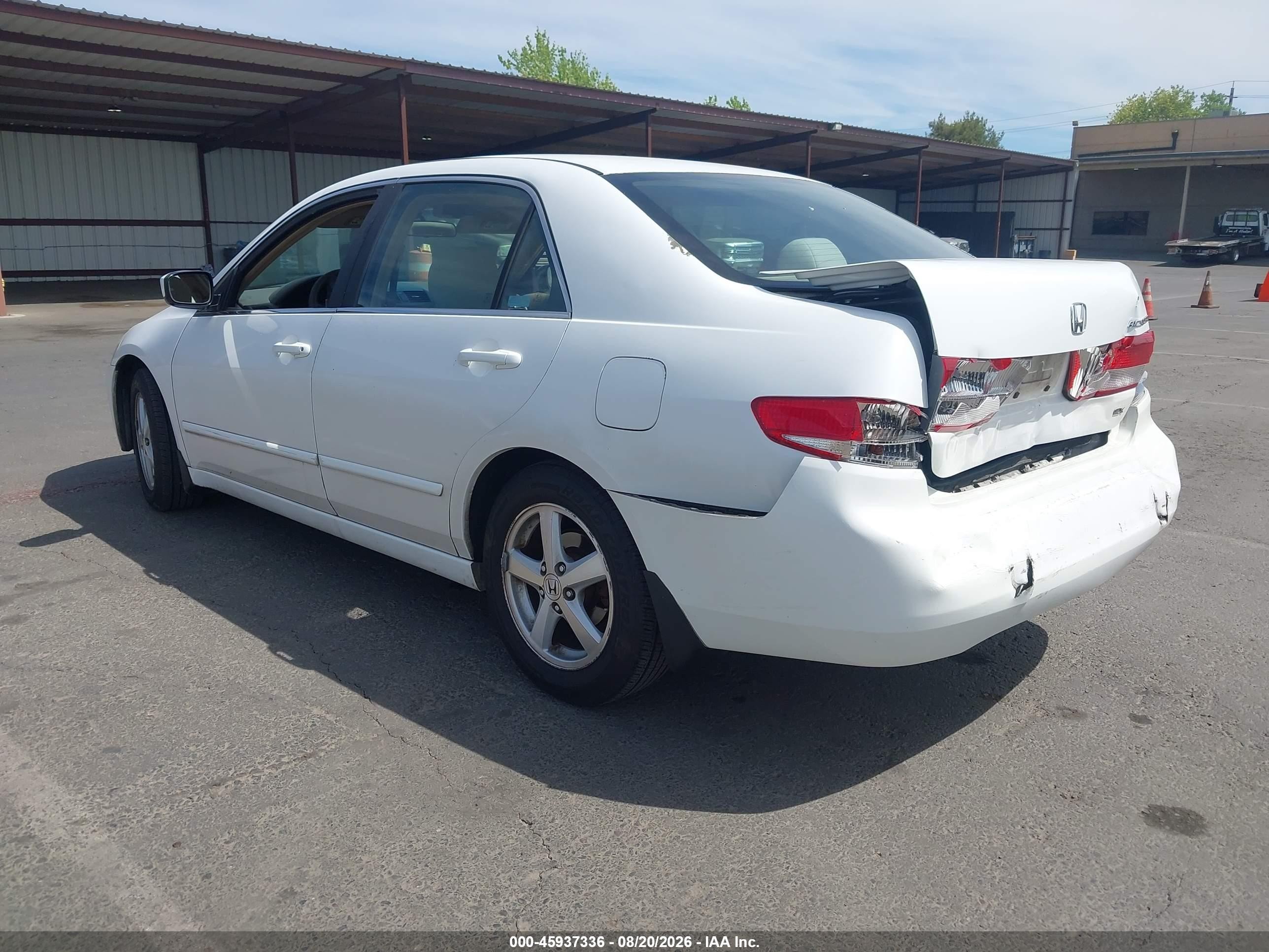 2004 Honda Accord 2.4 Ex White vin: 1HGCM56614A008376