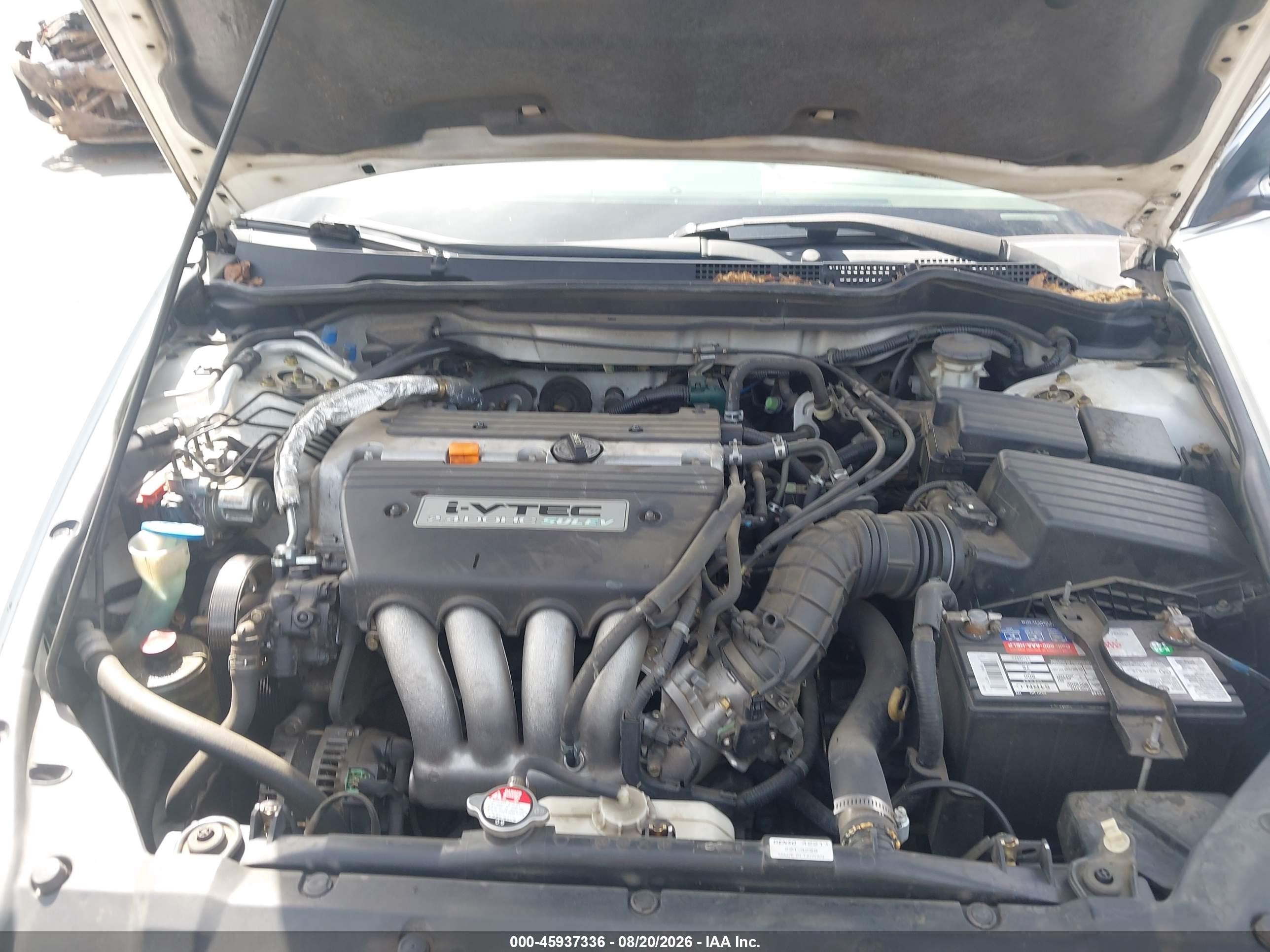2004 Honda Accord 2.4 Ex White vin: 1HGCM56614A008376