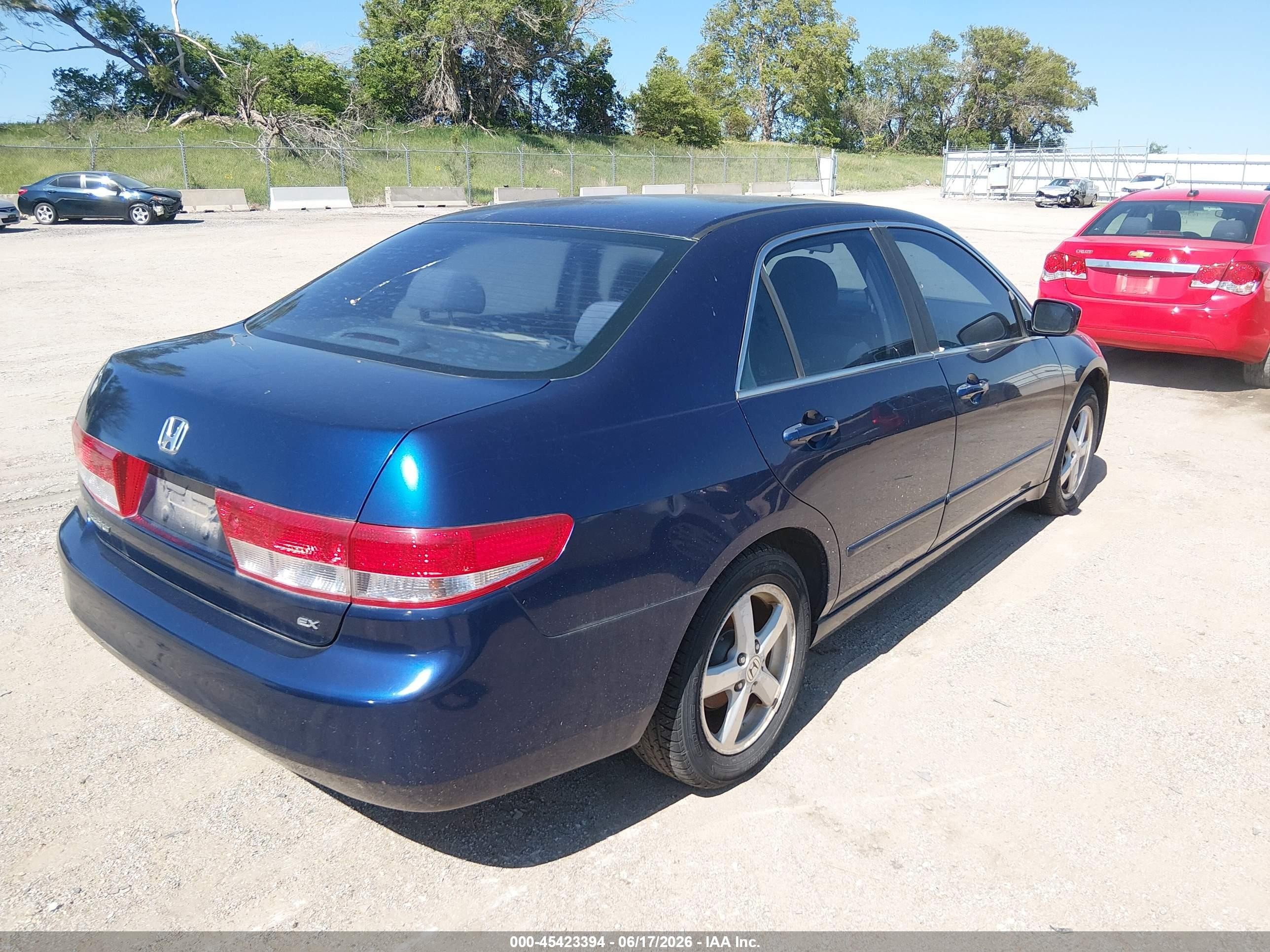 2004 Honda Accord 2.4 Ex Dark Blue vin: 1HGCM56624A027244