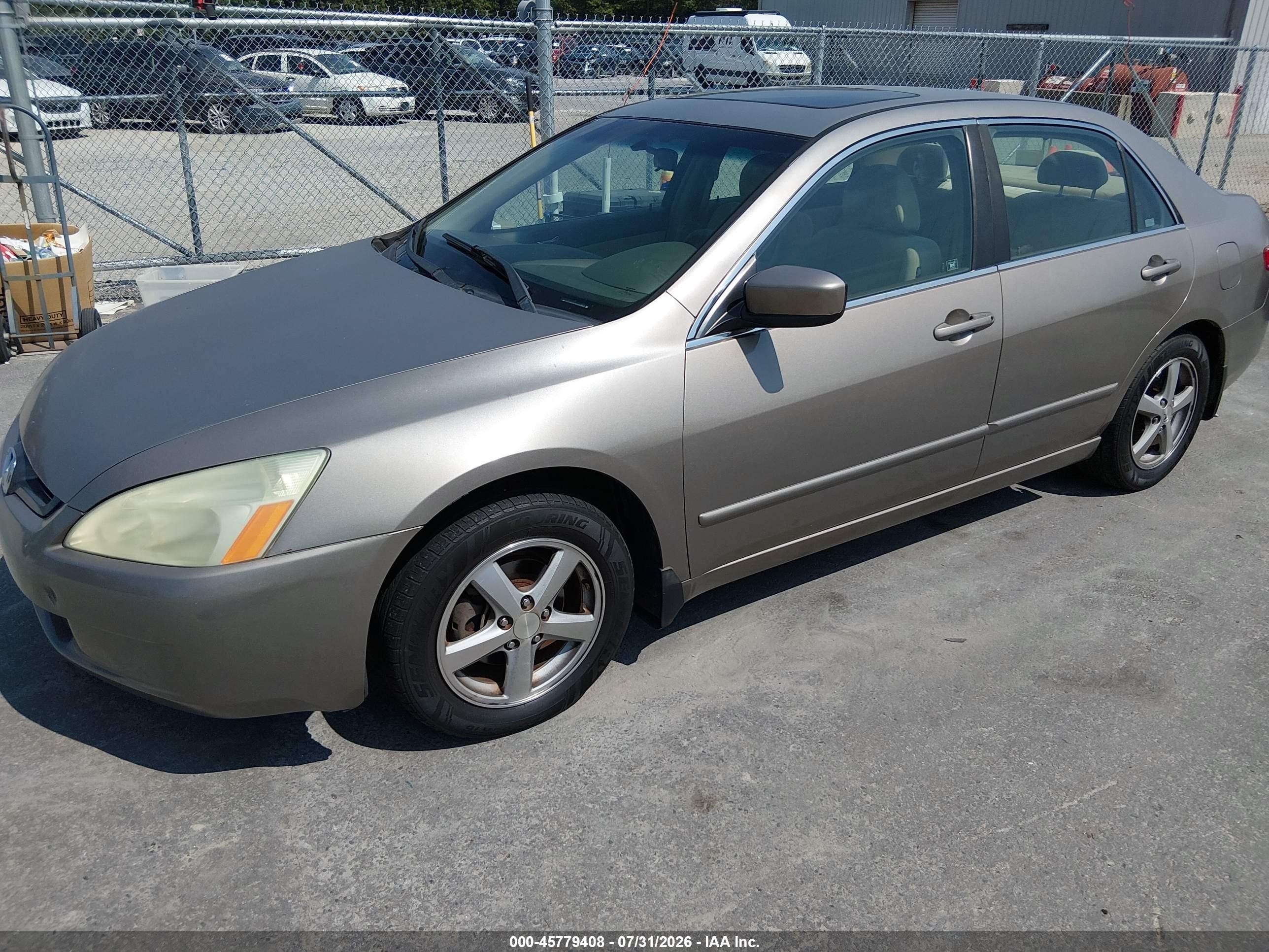2004 Honda Accord 2.4 Ex Beige vin: 1HGCM56624A033707