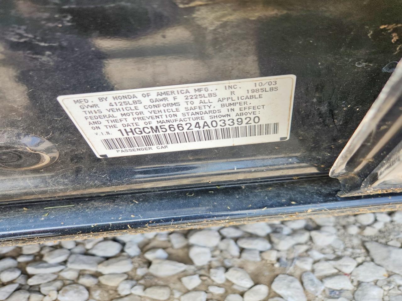 2004 Honda Accord Ex Black vin: 1HGCM56624A033920