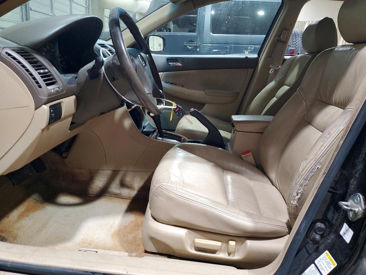2003 Honda Accord Ex Черный vin: 1HGCM56633A035304
