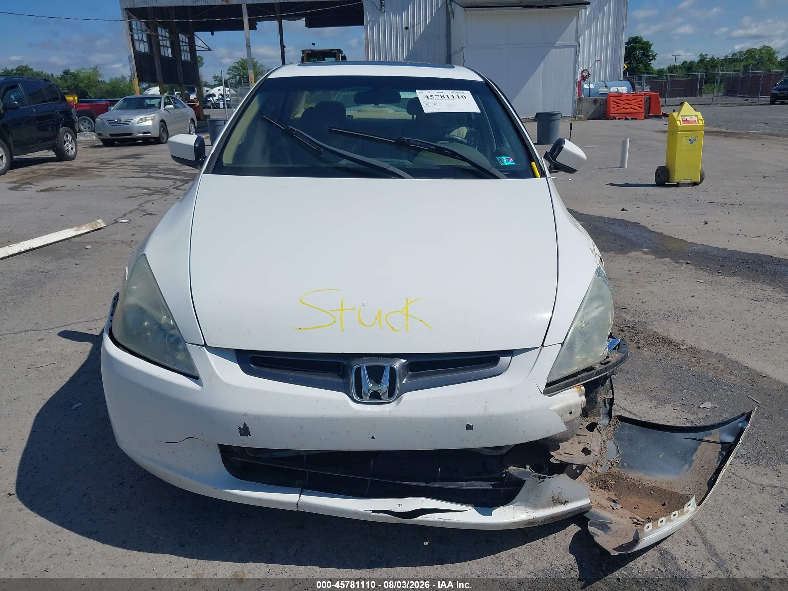 2003 Honda Accord 2.4 Ex Белый vin: 1HGCM56633A080758