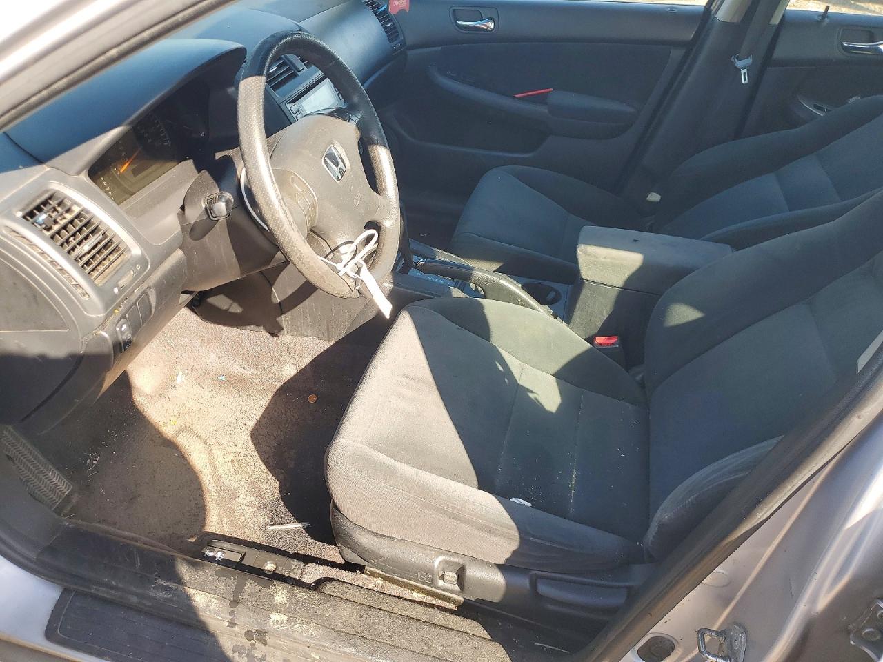 2004 Honda Accord Ex Silver vin: 1HGCM56634A094080