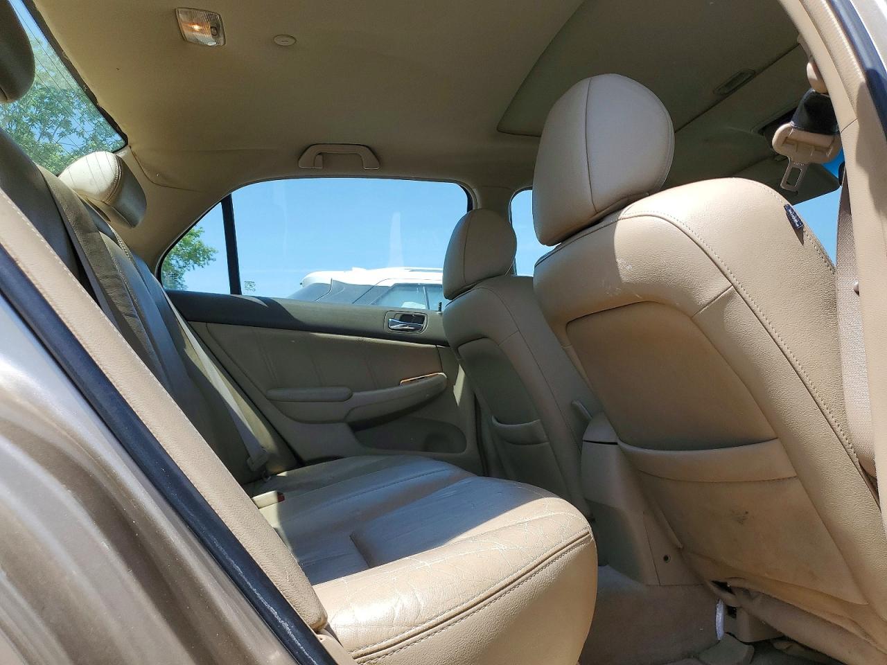 2004 Honda Accord Ex Gold vin: 1HGCM56644A811442