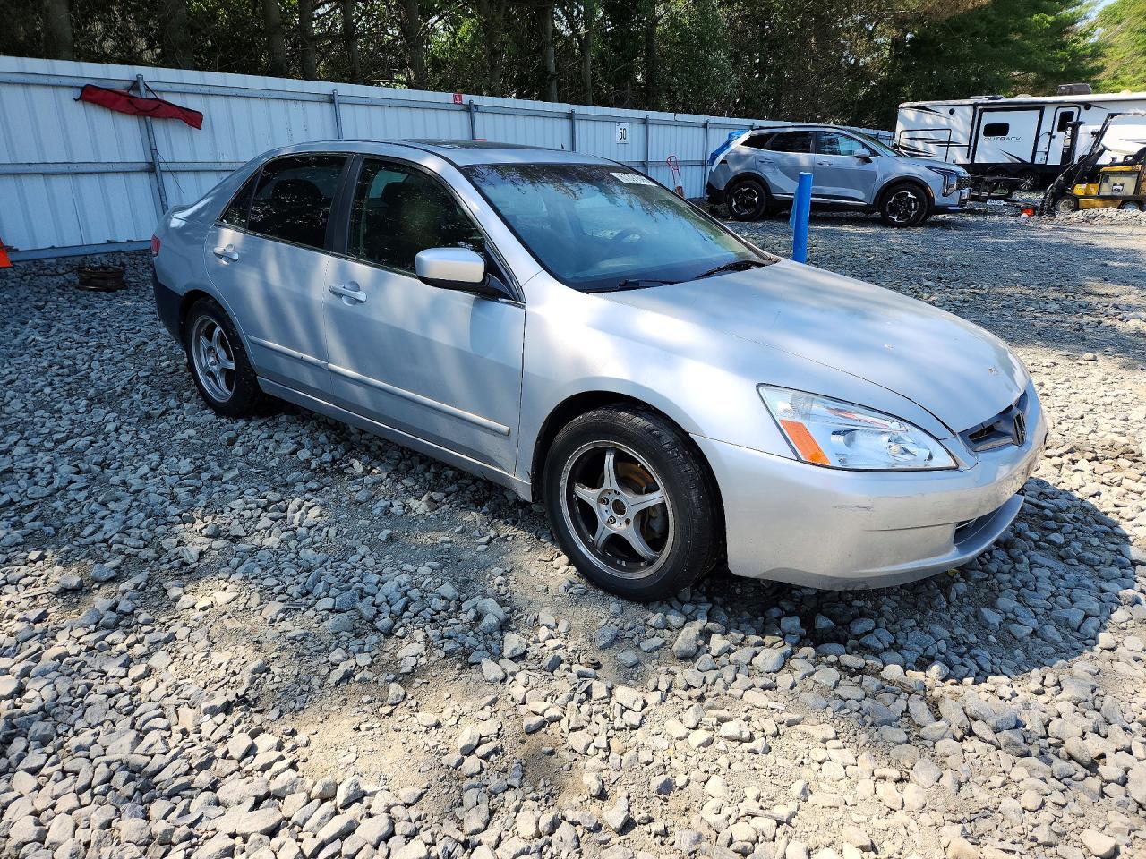2003 Honda Accord Silver vin: 1HGCM56653A054758