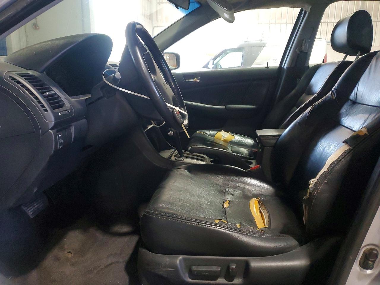 2003 Honda Accord Ex Серебряный vin: 1HGCM56653A085279