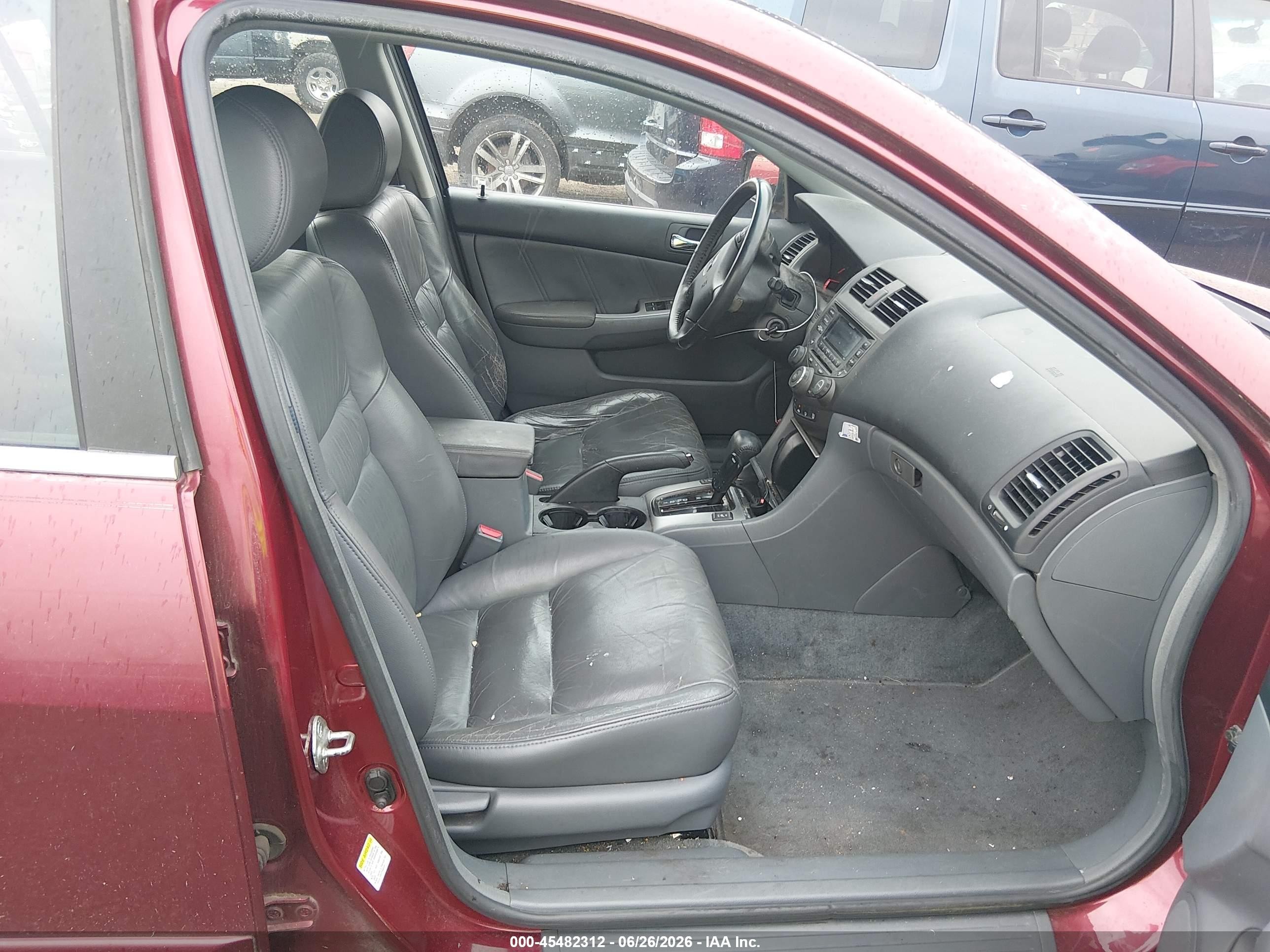 2003 Honda Accord Sdn Ex Red vin: 1HGCM56653A135047