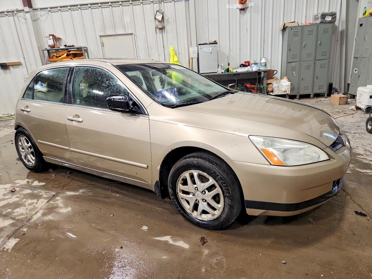 2004 Honda Accord Ex Gold vin: 1HGCM56654A065857