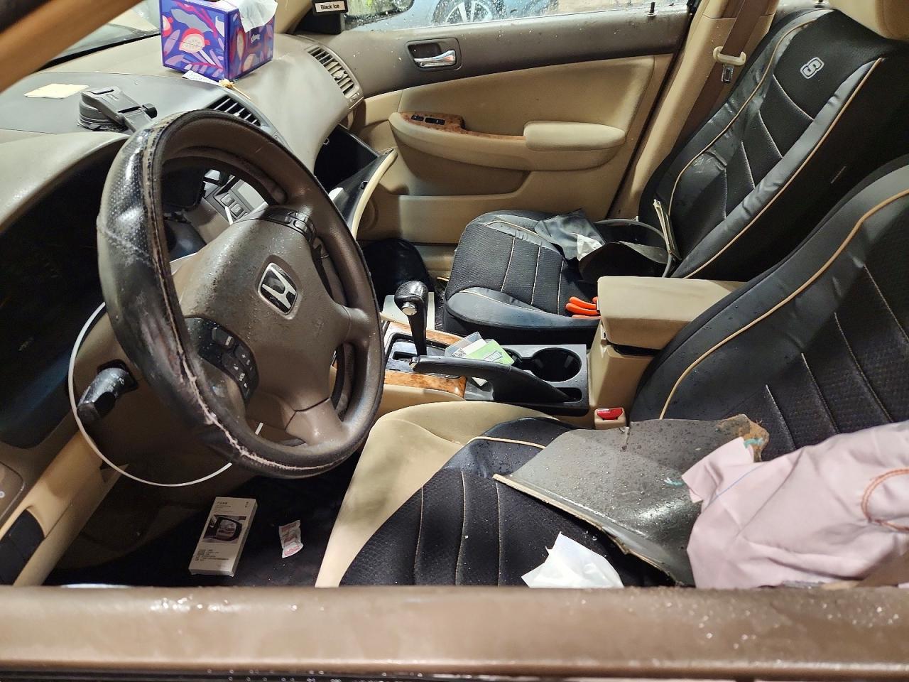 2004 Honda Accord Ex Gold vin: 1HGCM56654A065857