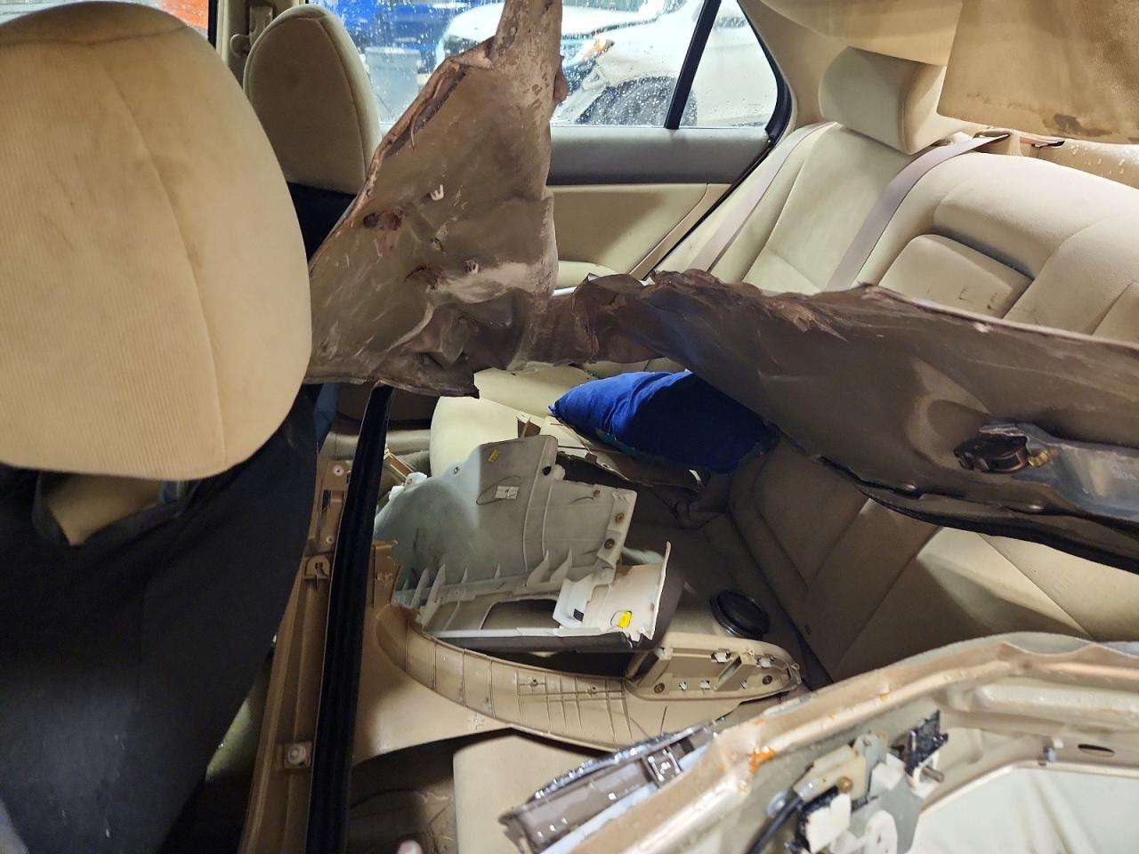 2004 Honda Accord Ex Gold vin: 1HGCM56654A065857
