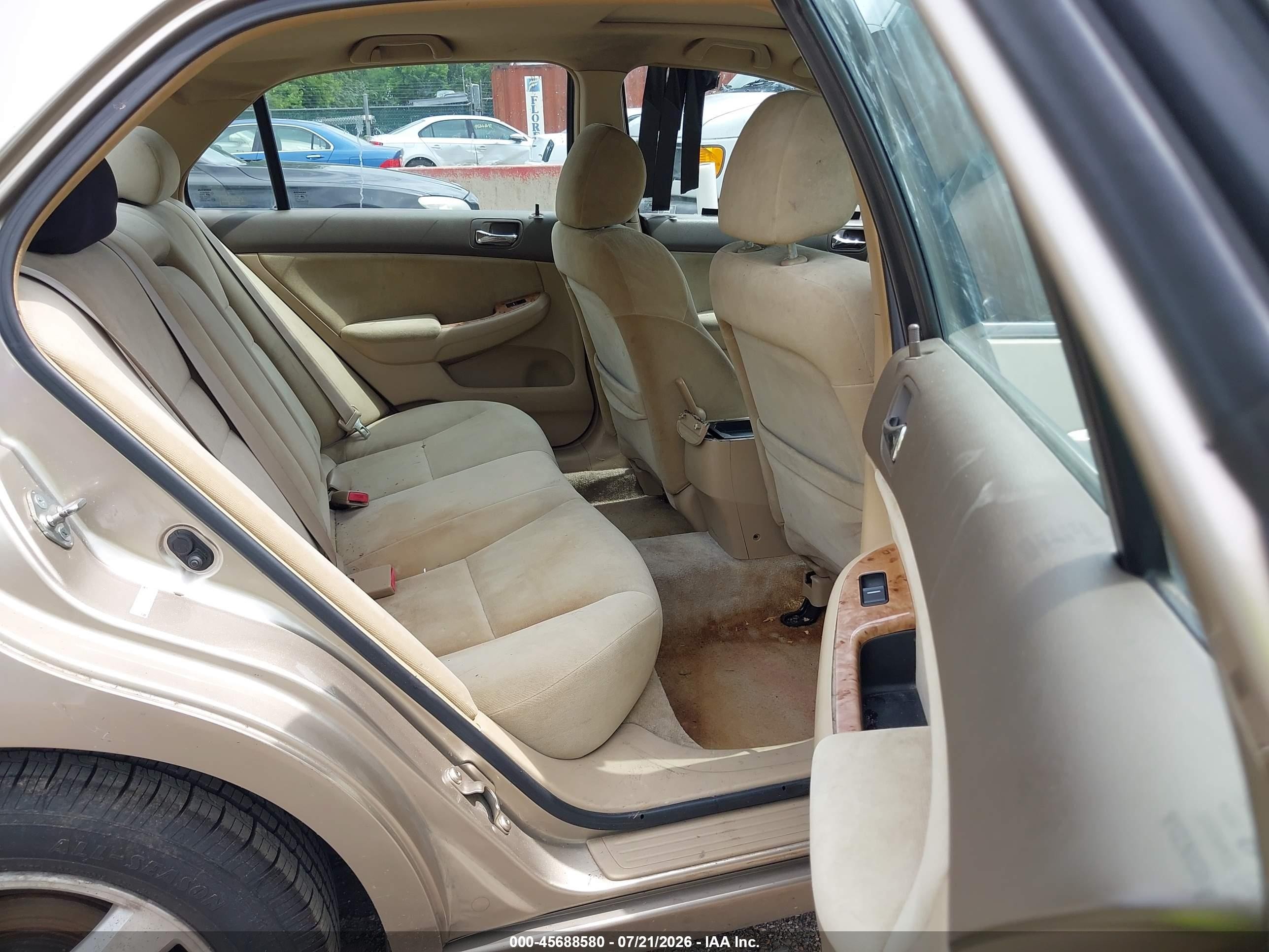 2004 Honda Accord 2.4 Ex Beige vin: 1HGCM56654A160158