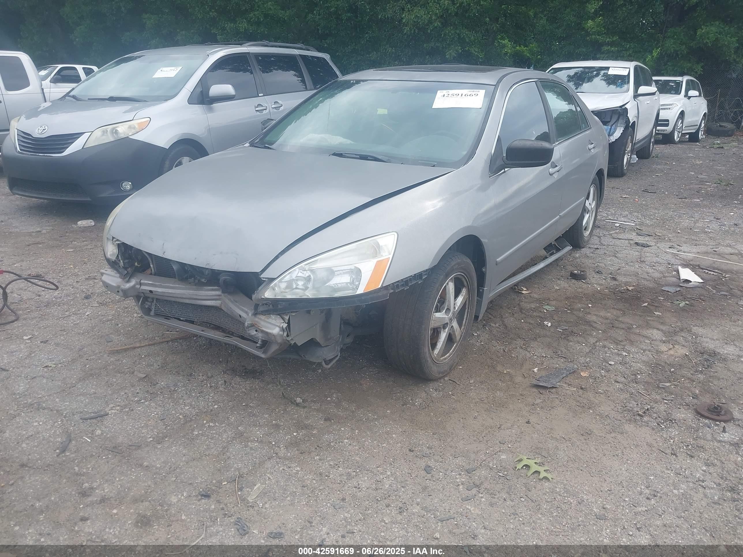 2003 Honda Accord 2.4 Ex Silver vin: 1HGCM56663A009196