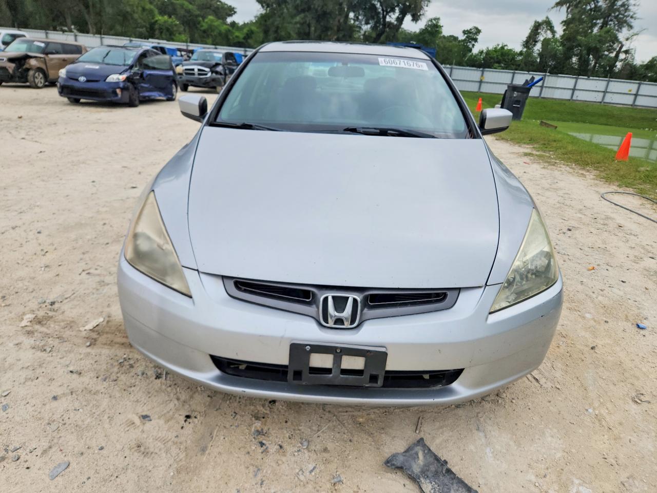 2003 Honda Accord Ex Серебряный vin: 1HGCM56663A011854