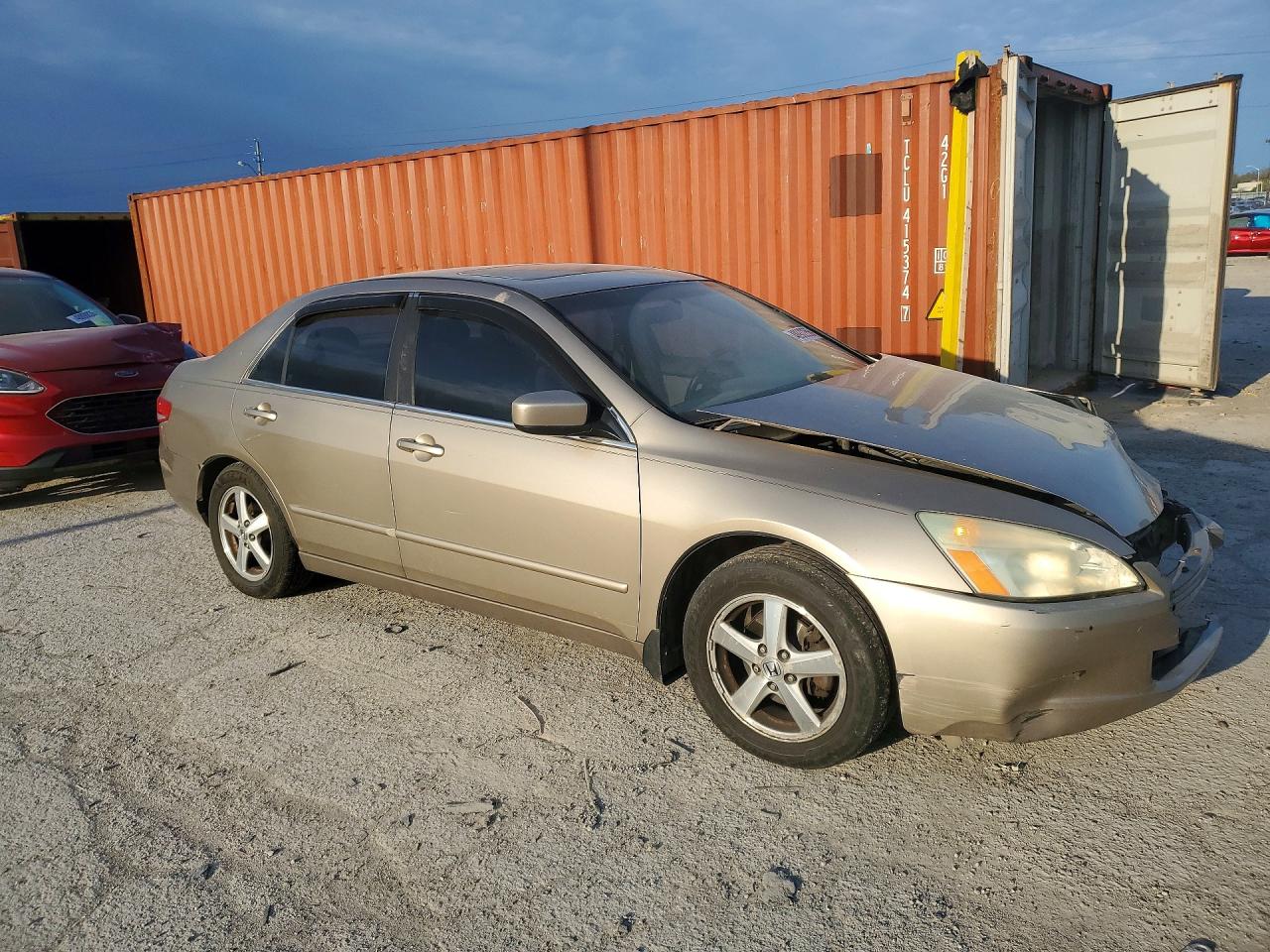 2004 Honda Accord Ex Gold vin: 1HGCM56664A051692