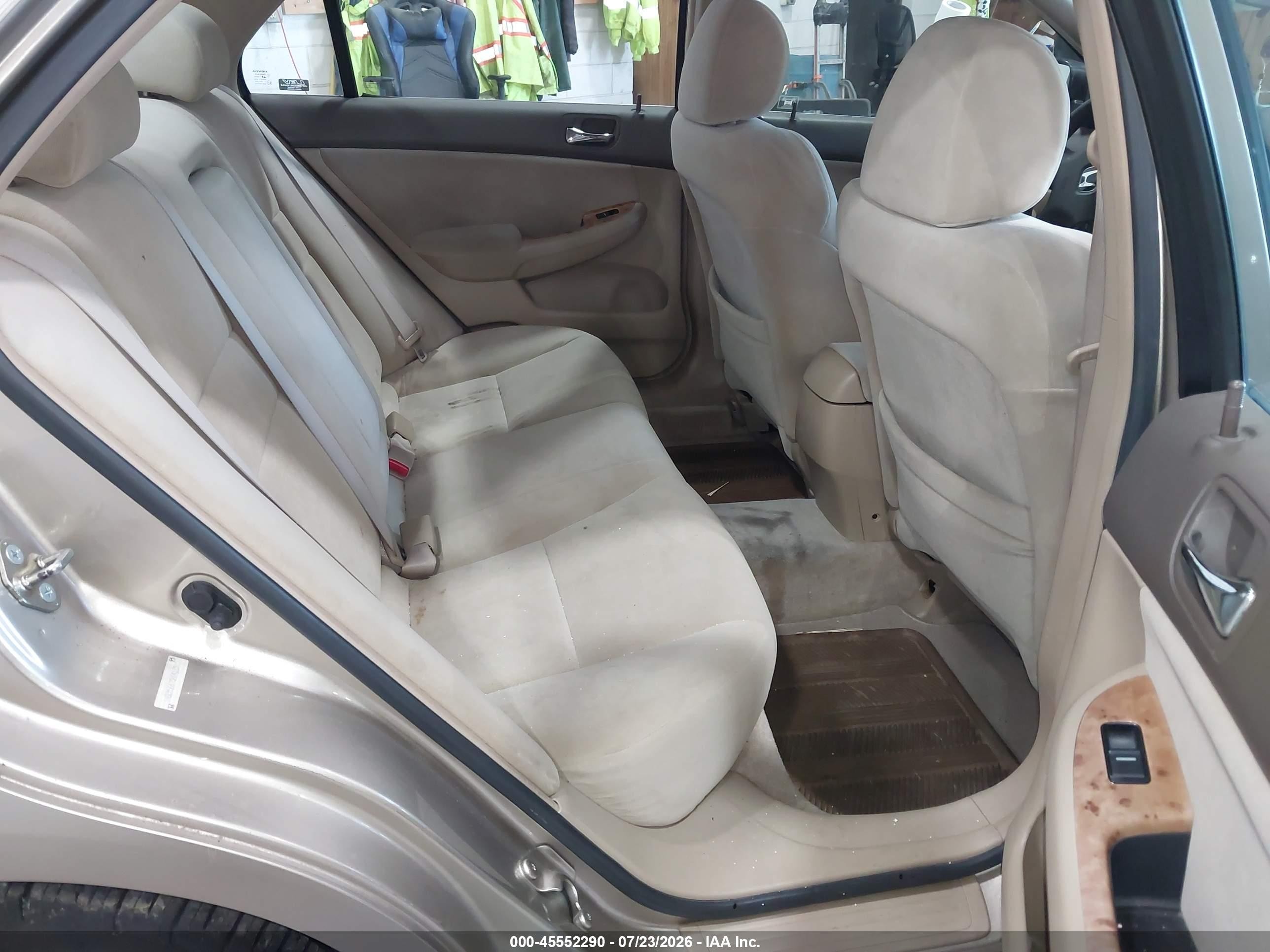 2003 Honda Accord Sdn Ex Золотой vin: 1HGCM56673A041851