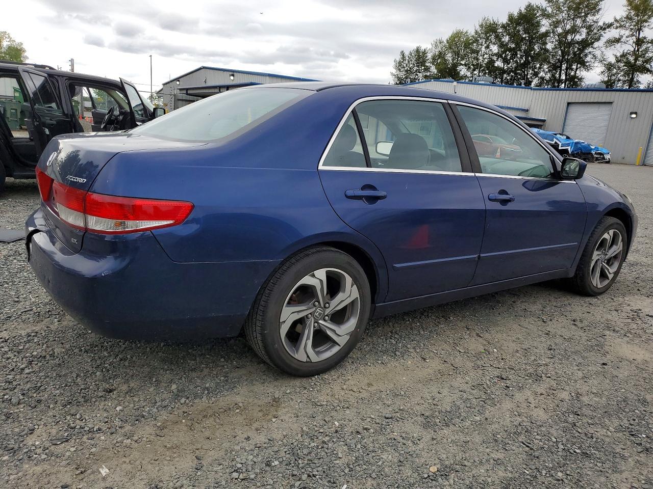 2004 Honda Accord Ex Blue vin: 1HGCM56674A058831