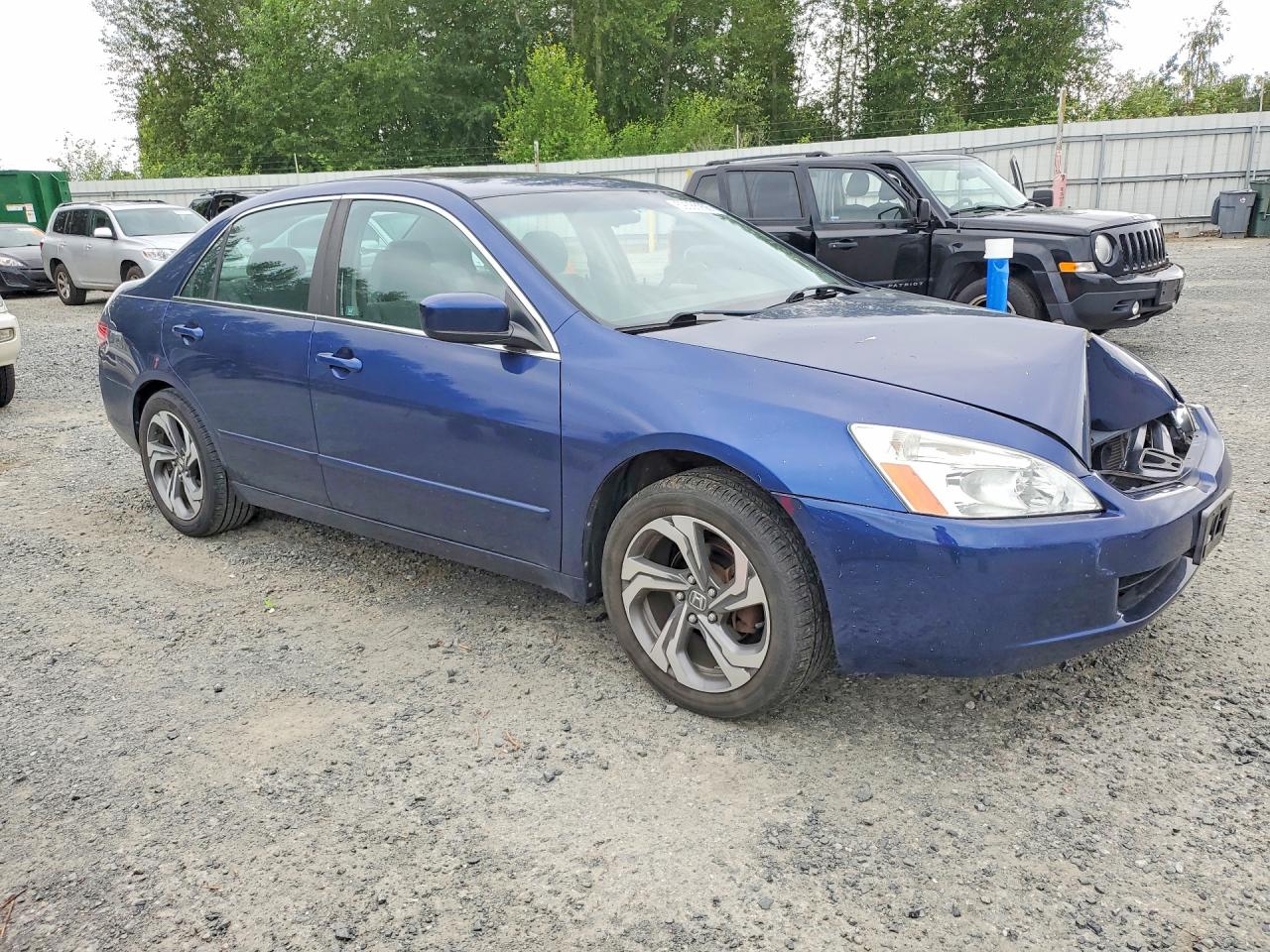 2004 Honda Accord Ex Blue vin: 1HGCM56674A058831