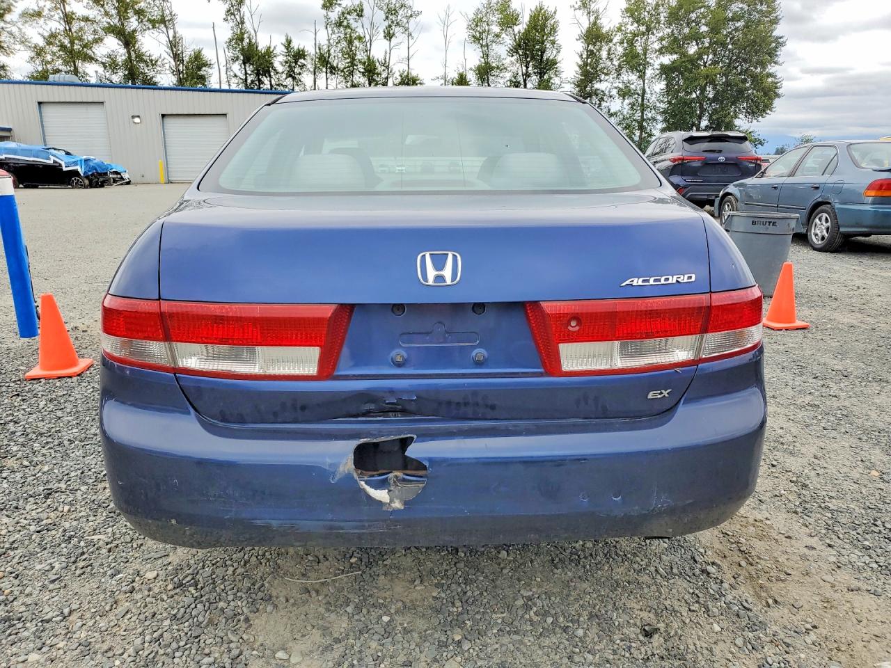 2004 Honda Accord Ex Blue vin: 1HGCM56674A058831