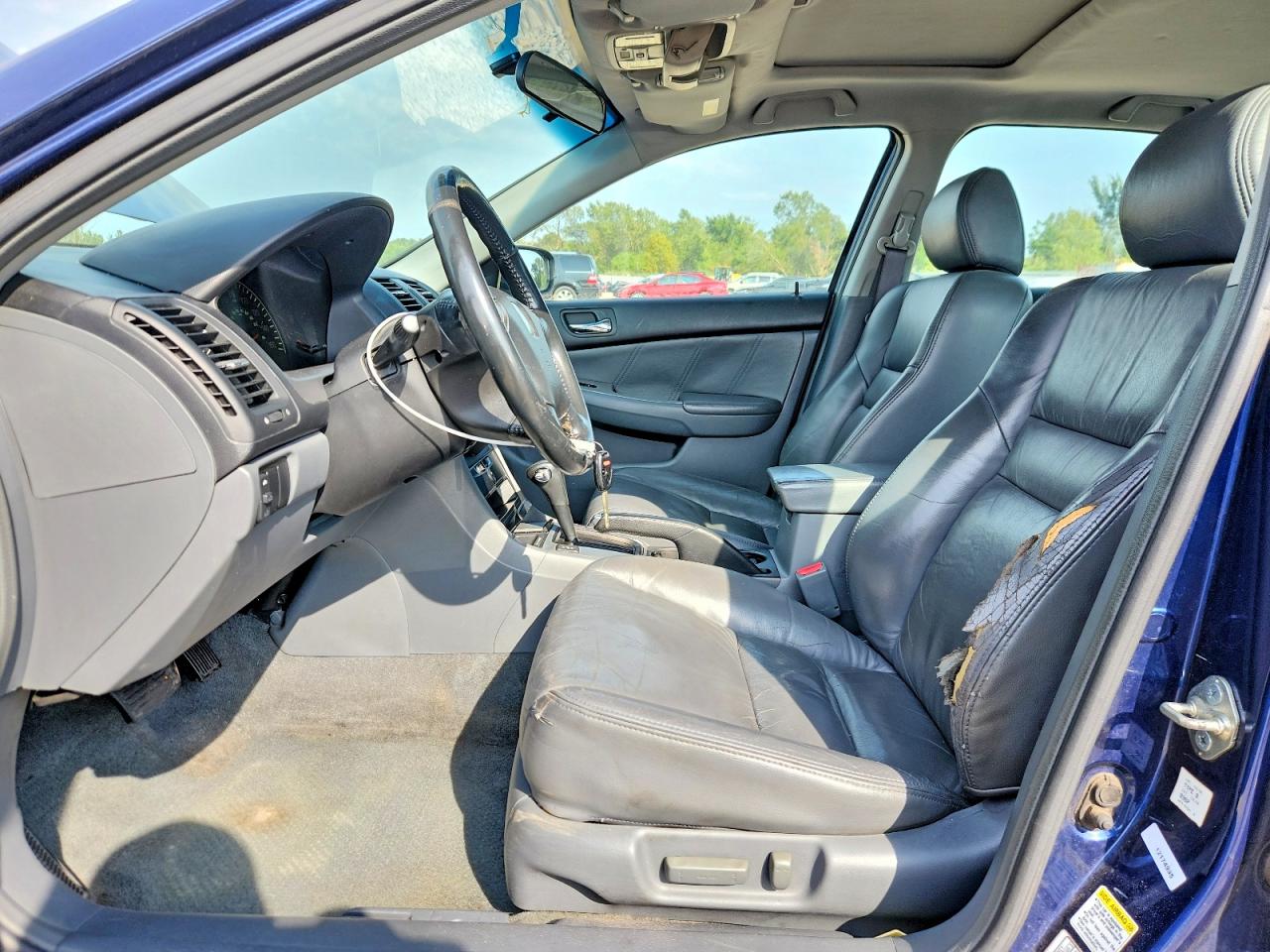 2003 Honda Accord Ex Blue vin: 1HGCM56683A031216