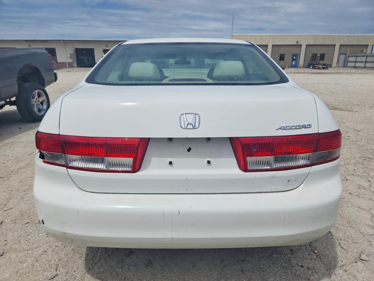 2003 Honda Accord Ex White vin: 1HGCM56683A103869