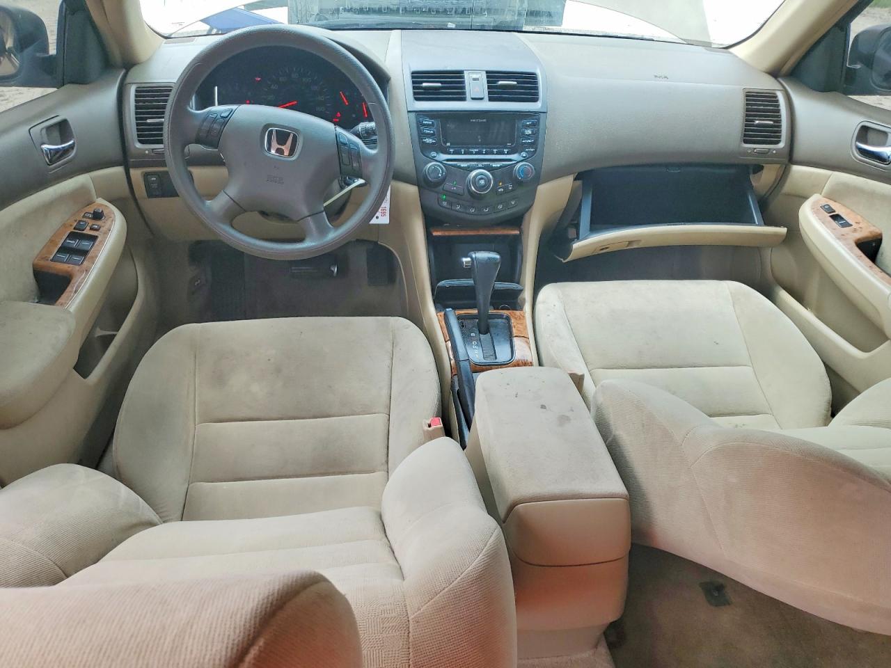 2004 Honda Accord Ex Gold vin: 1HGCM56684A002591