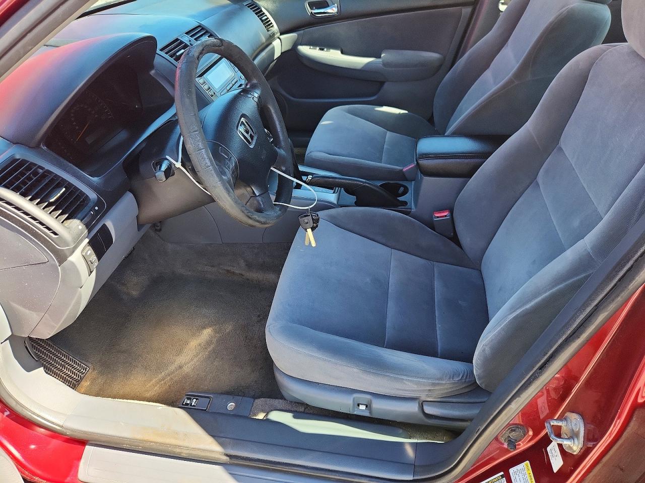 2004 Honda Accord Ex Red vin: 1HGCM56684A159490