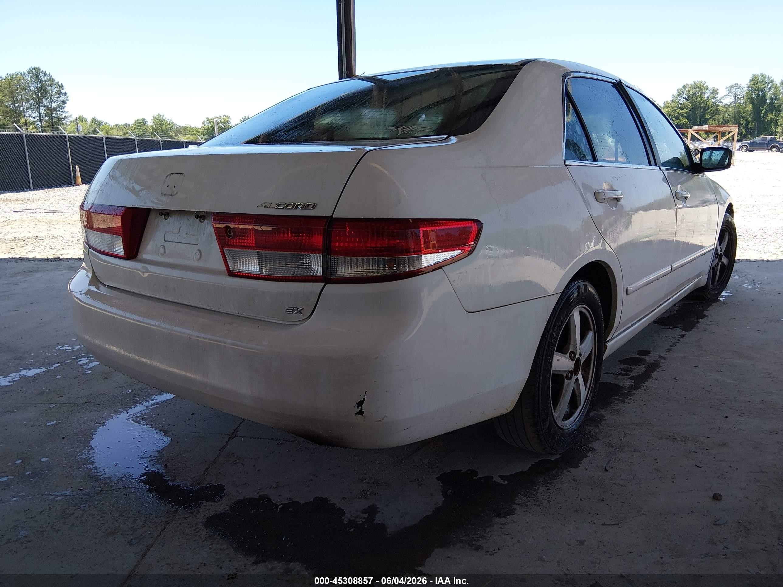 2003 Honda Accord 2.4 Ex White vin: 1HGCM56693A021357