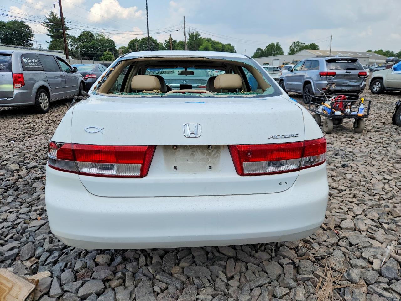 2003 Honda Accord Ex White vin: 1HGCM56693A088329