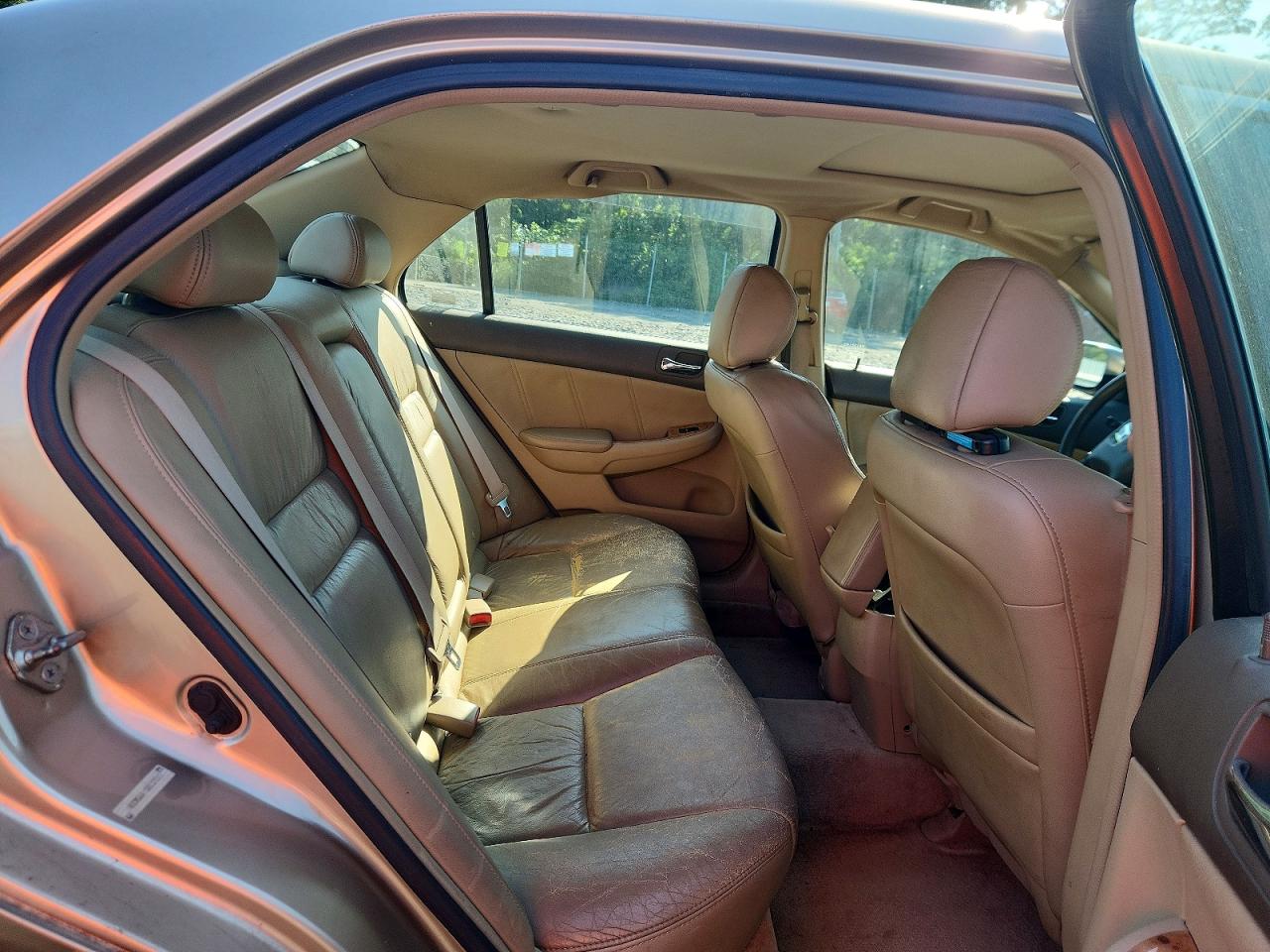 2003 Honda Accord Ex Gold vin: 1HGCM56693A132183