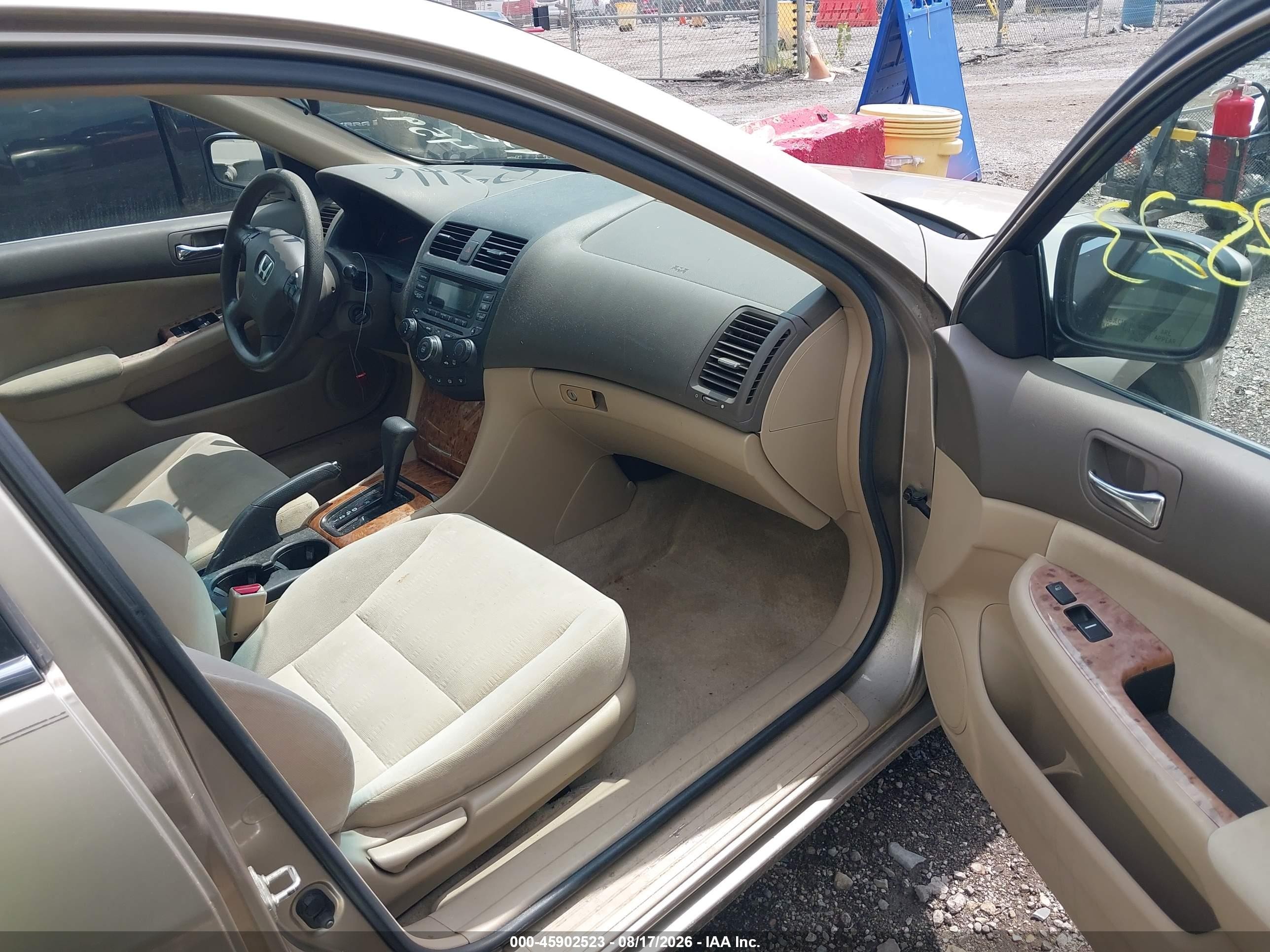 2003 Honda Accord 2.4 Ex Золотой vin: 1HGCM566X3A068249