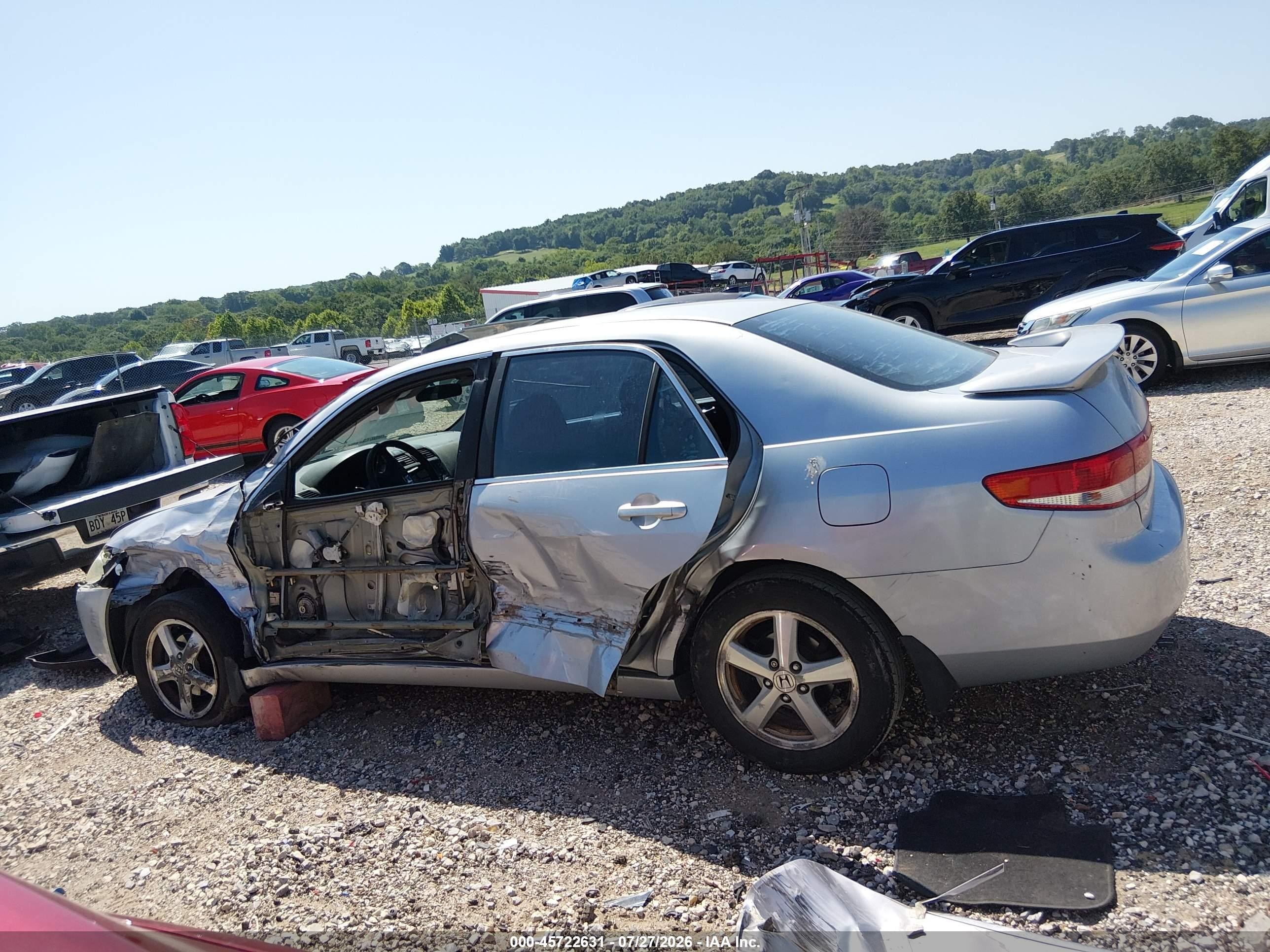 2004 Honda Accord 2.4 Ex Silver vin: 1HGCM566X4A020722