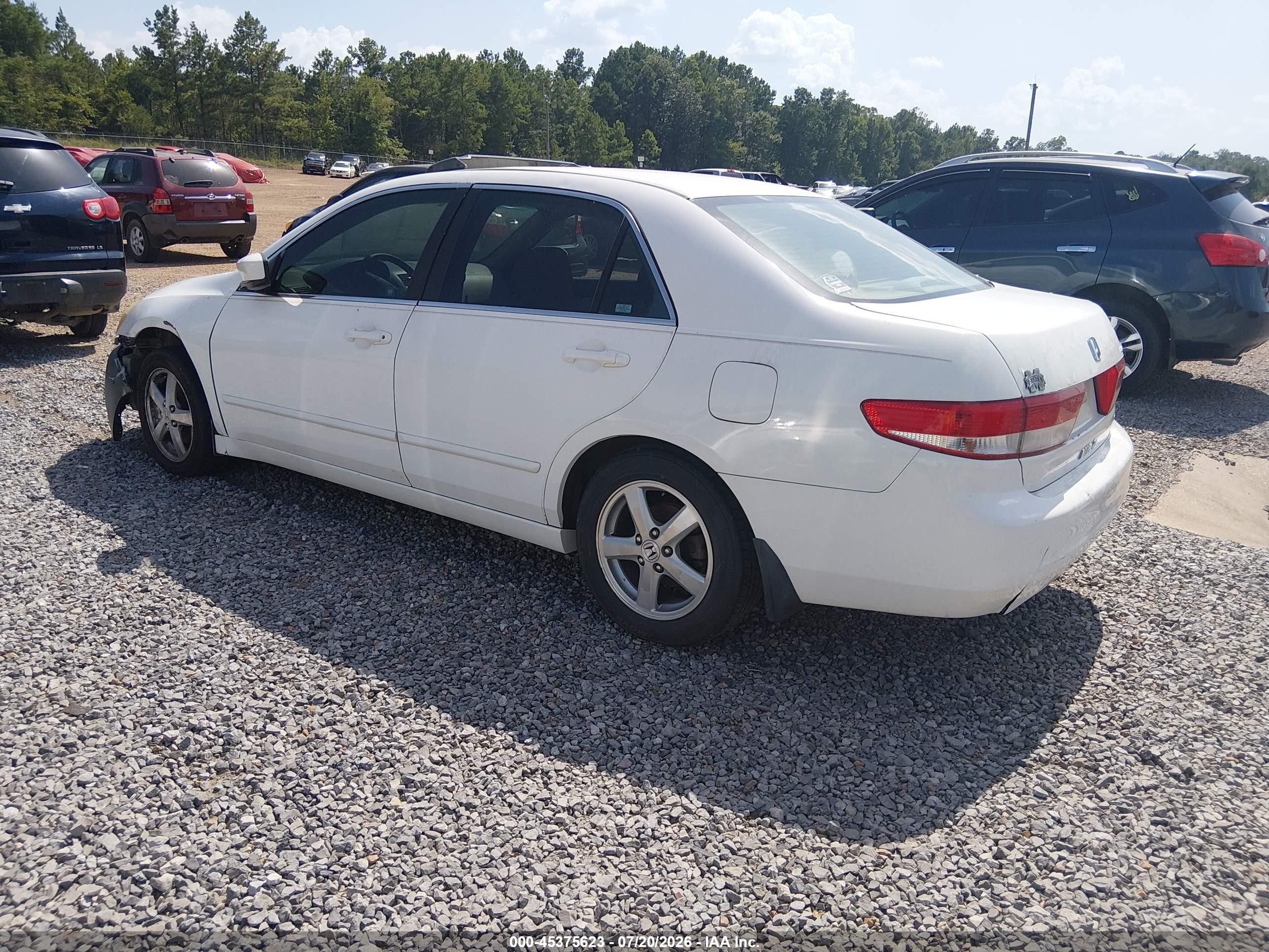 2004 Honda Accord 2.4 Ex White vin: 1HGCM56704A145382