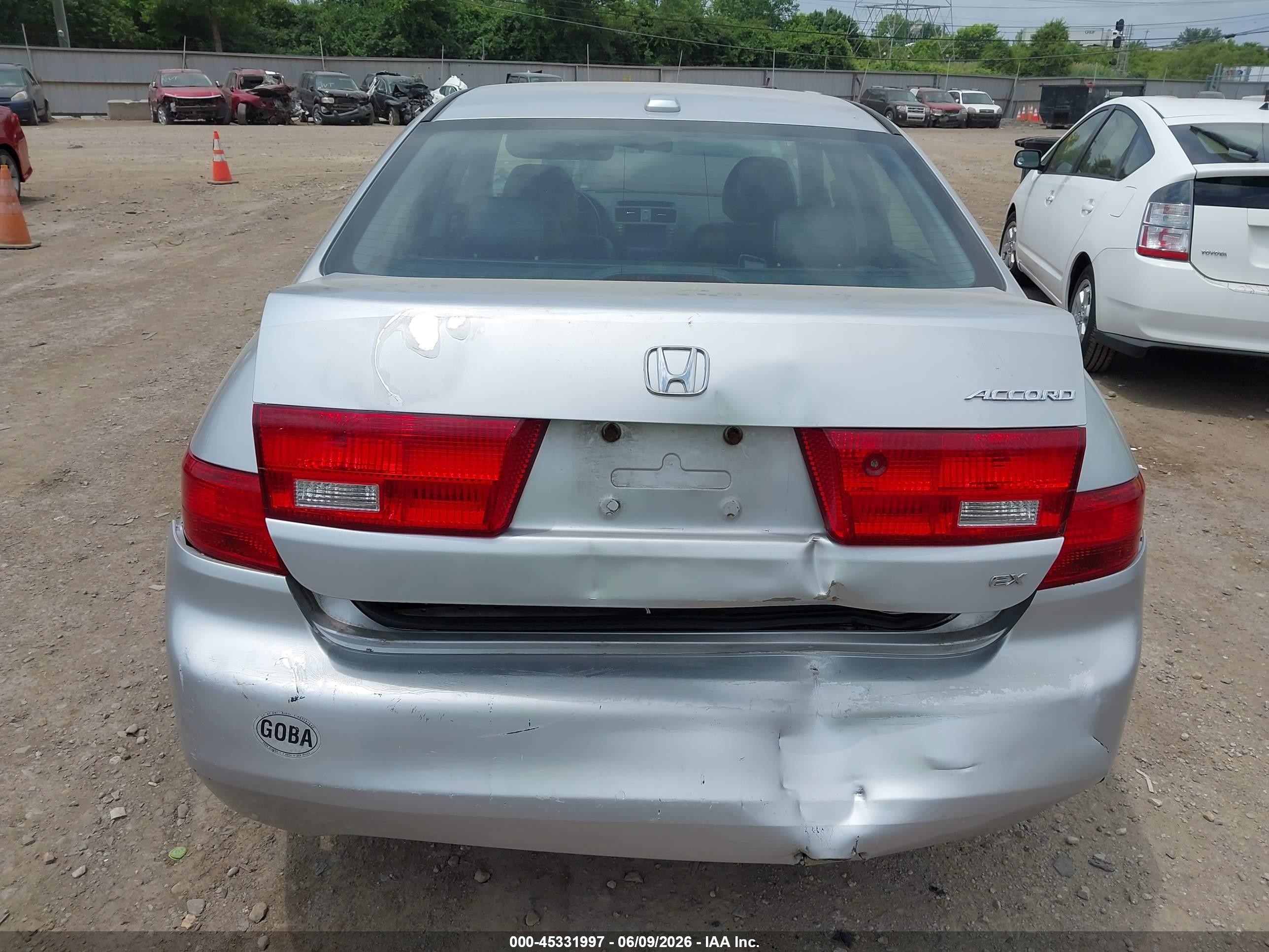2005 Honda Accord 2.4 Ex Серебряный vin: 1HGCM56705A085010