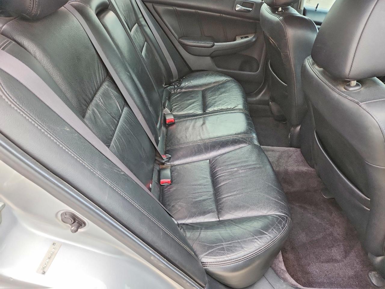 2006 Honda Accord Ex Silver vin: 1HGCM56706A068175