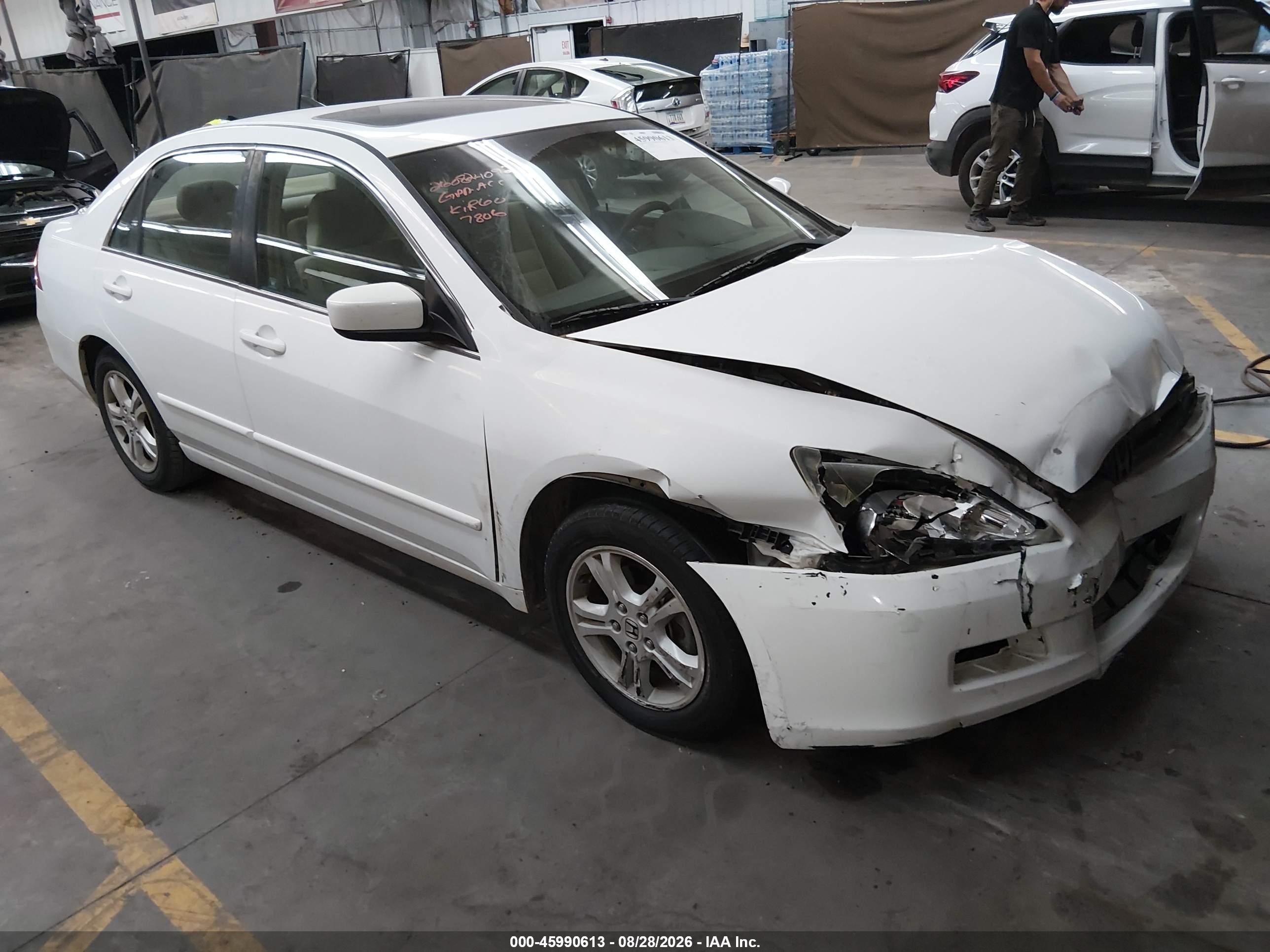 2006 Honda Accord 2.4 Ex White vin: 1HGCM56706A097806