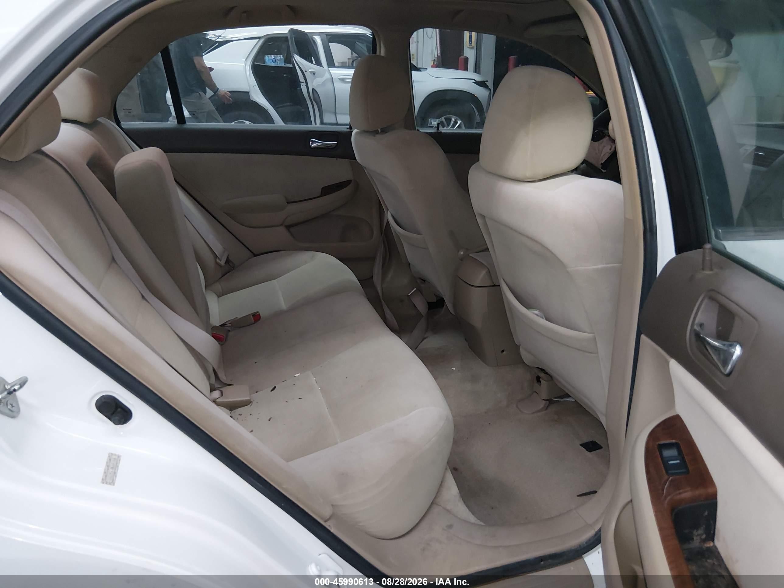 2006 Honda Accord 2.4 Ex White vin: 1HGCM56706A097806