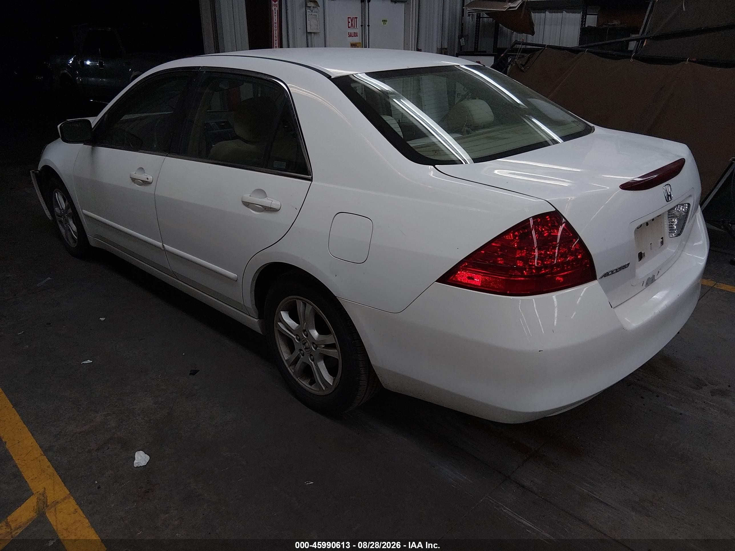2006 Honda Accord 2.4 Ex White vin: 1HGCM56706A097806