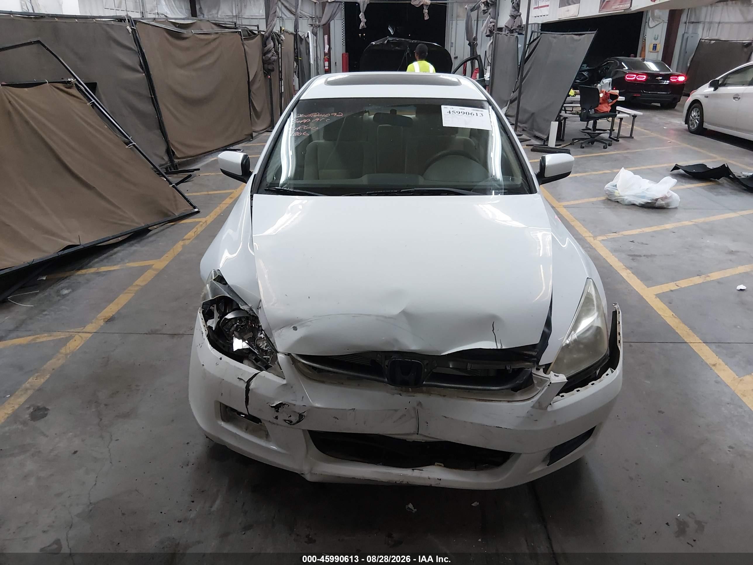 2006 Honda Accord 2.4 Ex White vin: 1HGCM56706A097806