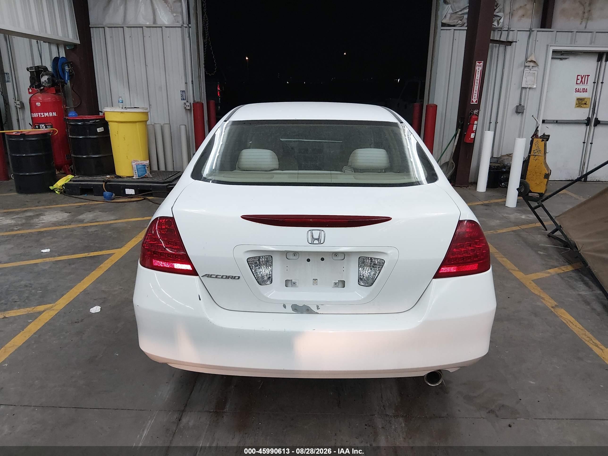 2006 Honda Accord 2.4 Ex White vin: 1HGCM56706A097806