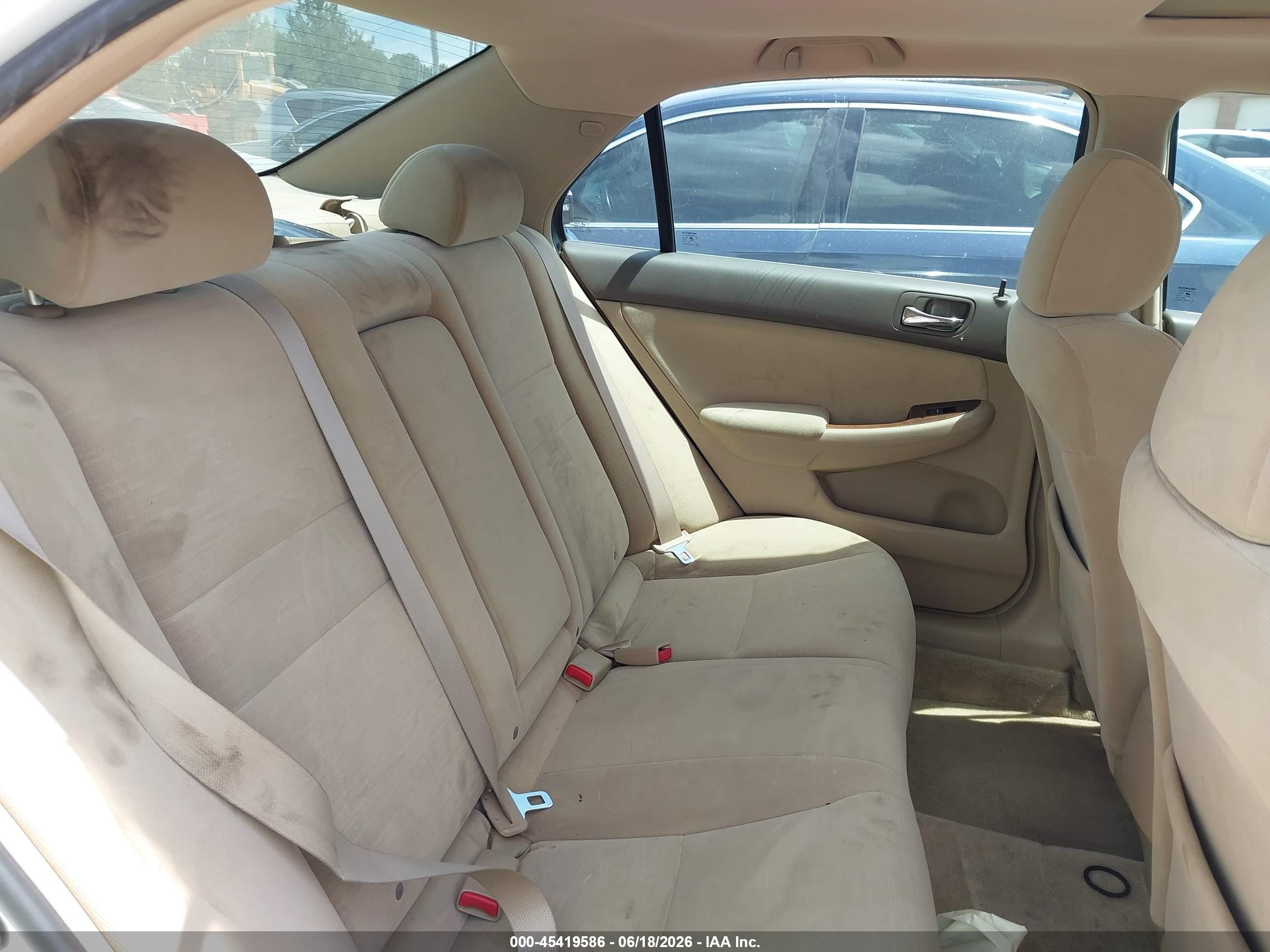 2006 Honda Accord 2.4 Ex White vin: 1HGCM56706A143666